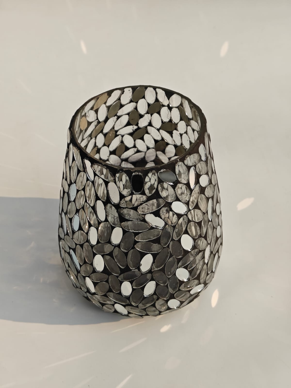 Mosaic Glass Votive Holder – Reflective Candle Lantern Décor