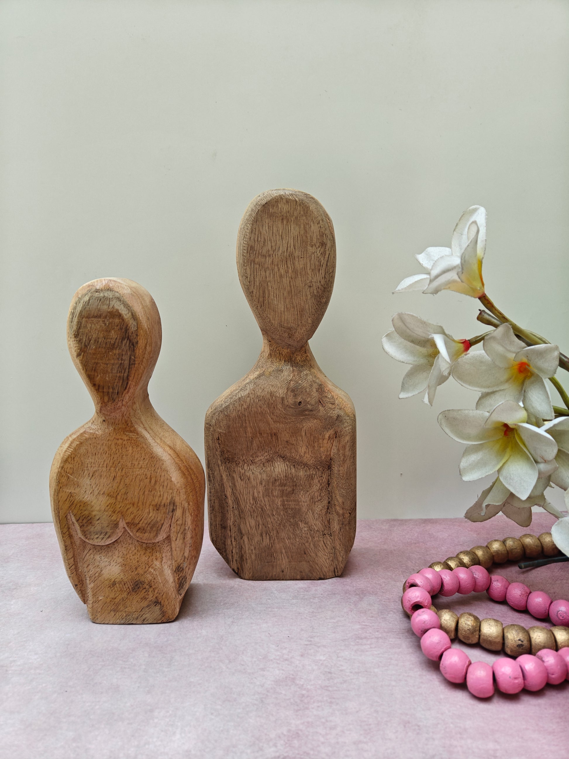 Minimalist Wooden Couple Figurine Set