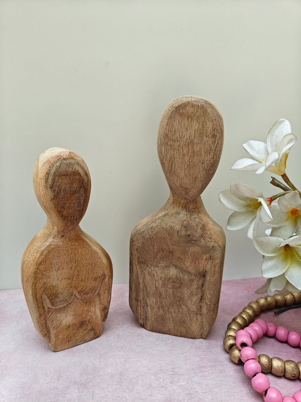 Minimalist Wooden Couple Figurine Set