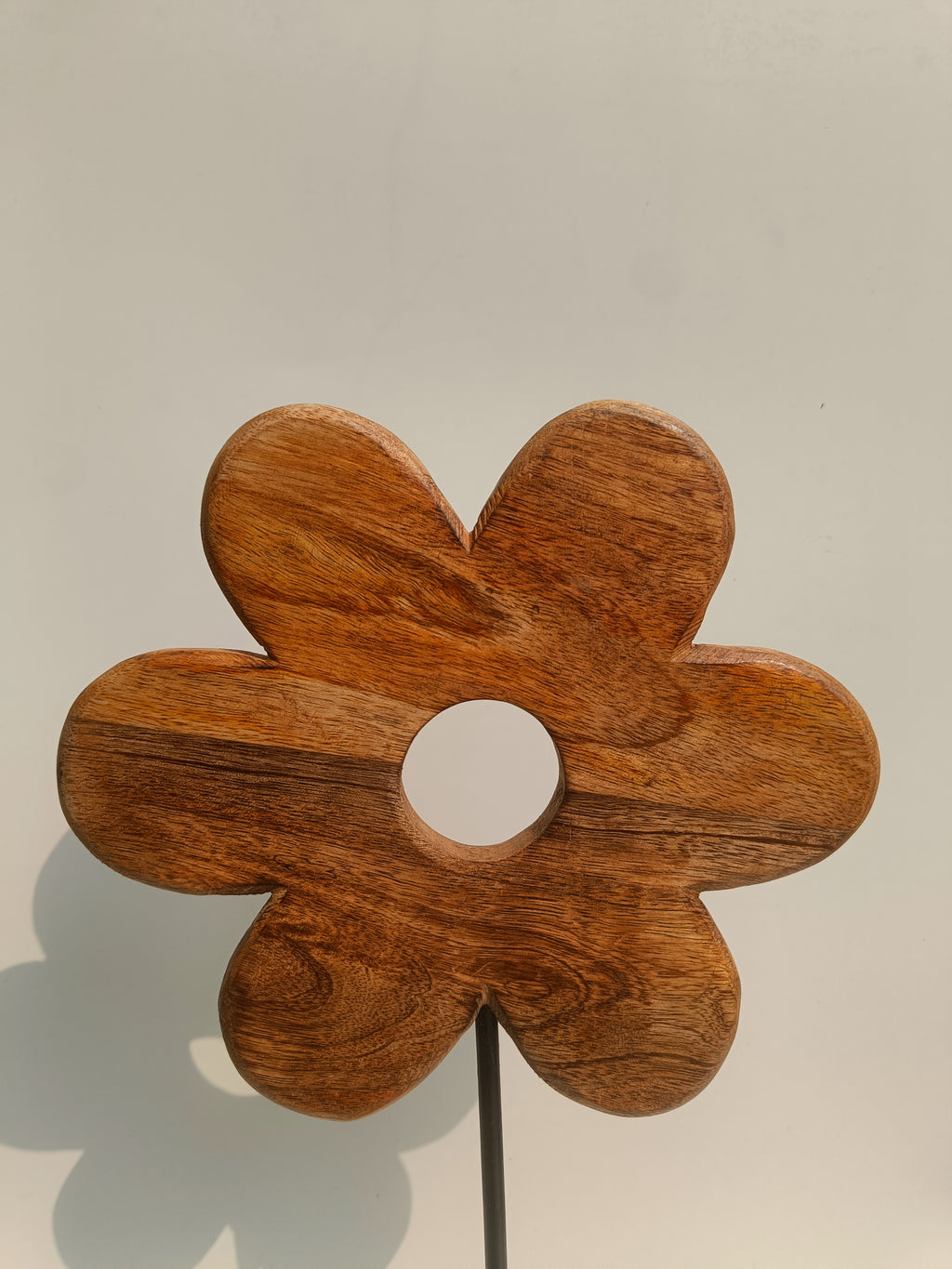 Wooden Flower Silhouette Stand