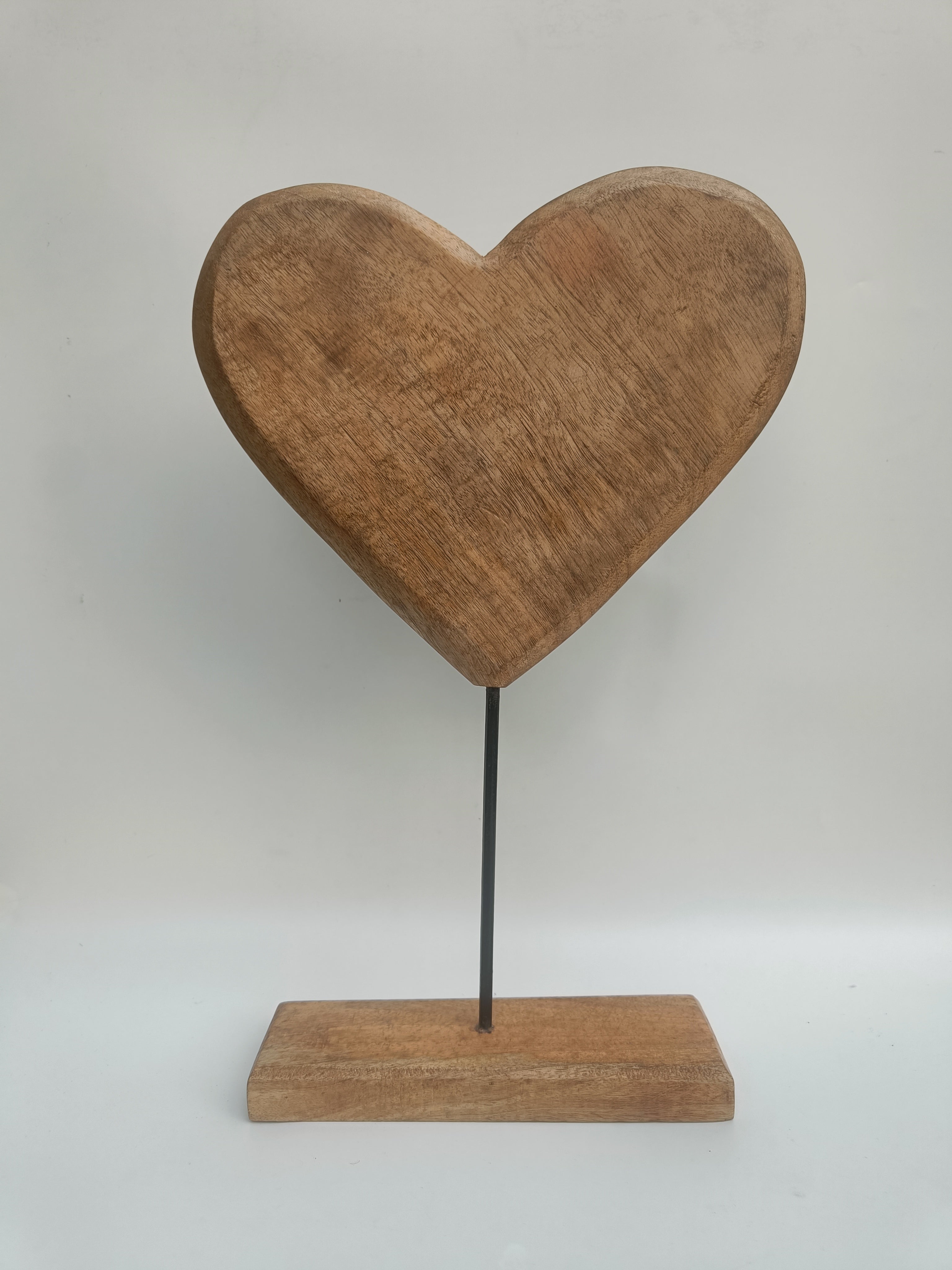 Wooden Heart Décor on Stand