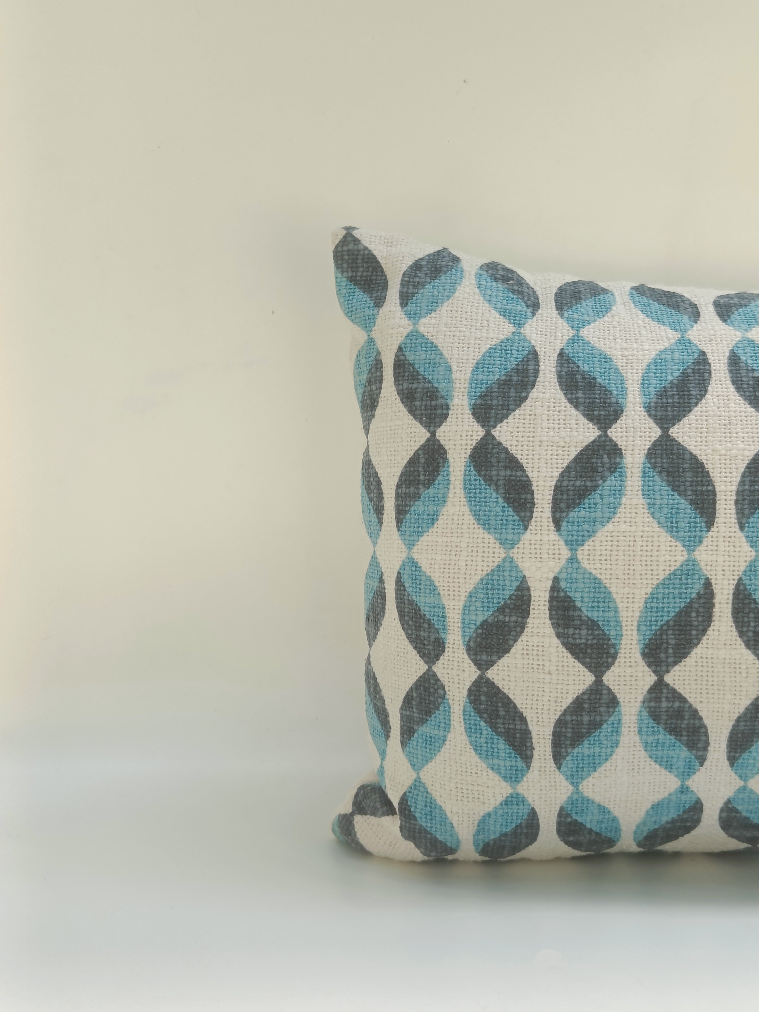 Retro Wave Cushion – Blue & Black Geometric Throw Pillow