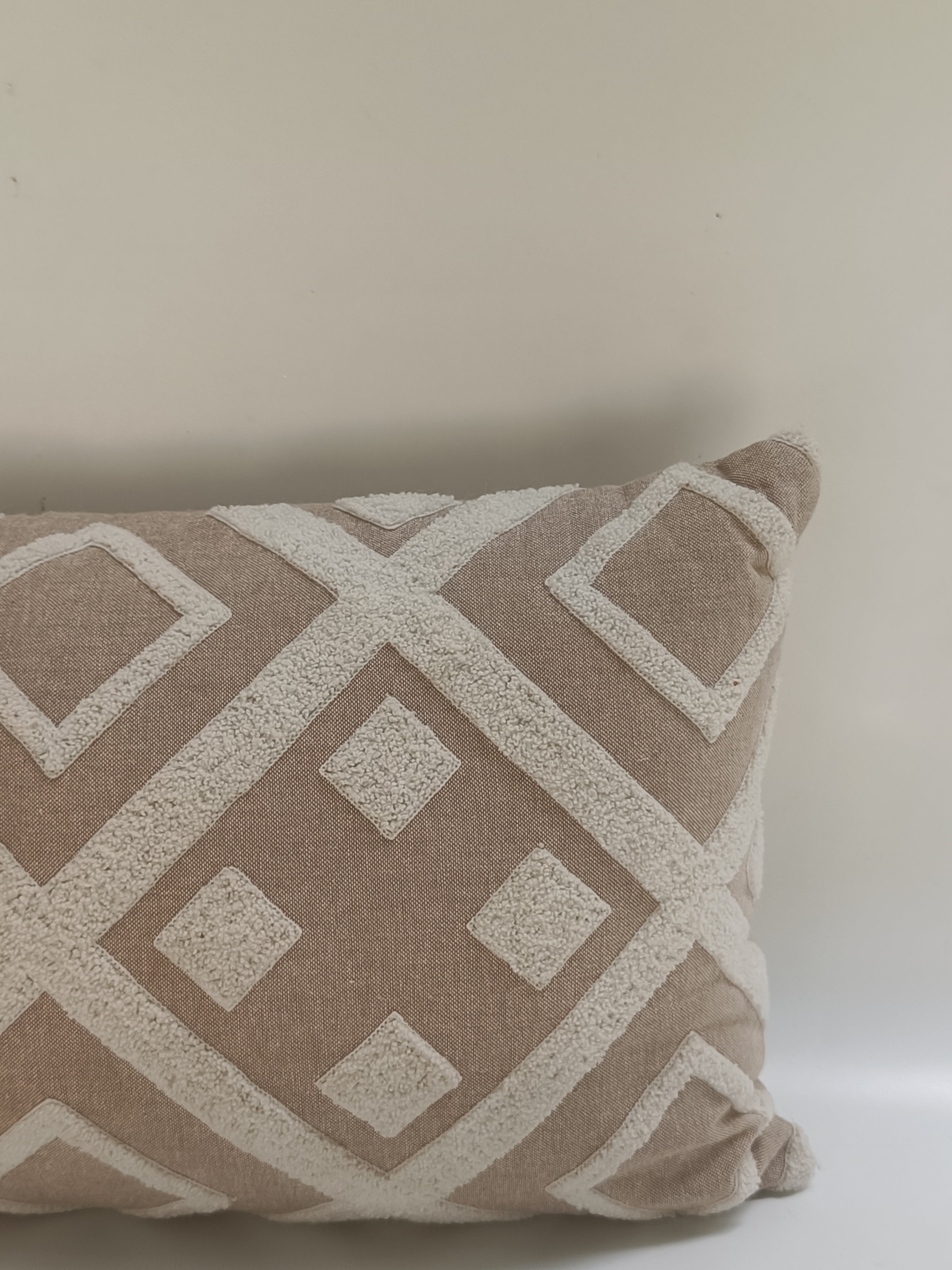 Textured Diamond Pattern Cushion – Beige & Ivory Throw Pillow