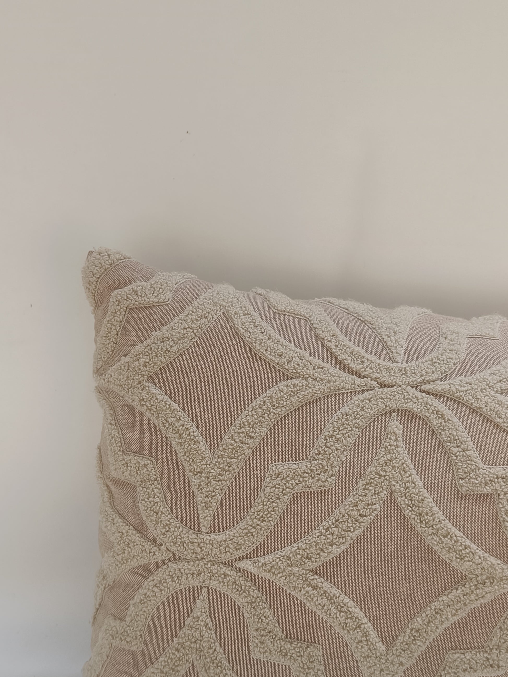 Elegant Beige Geometric Cushion – 30x51 cm | Textured Decorative Pillow