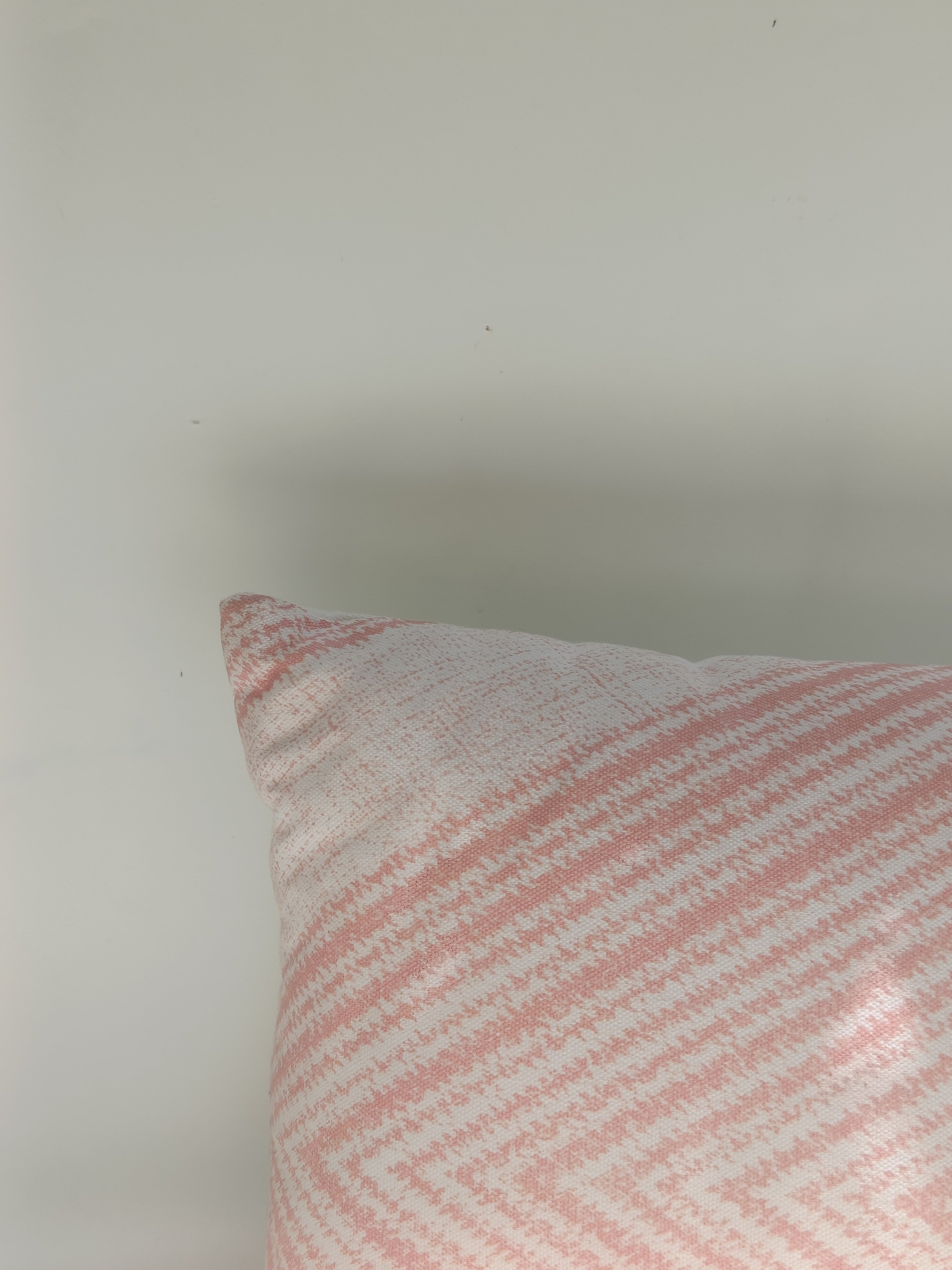 Blush Diamond Weave Cushion – 50.8 x 30.5 cm | Handwoven Elegance