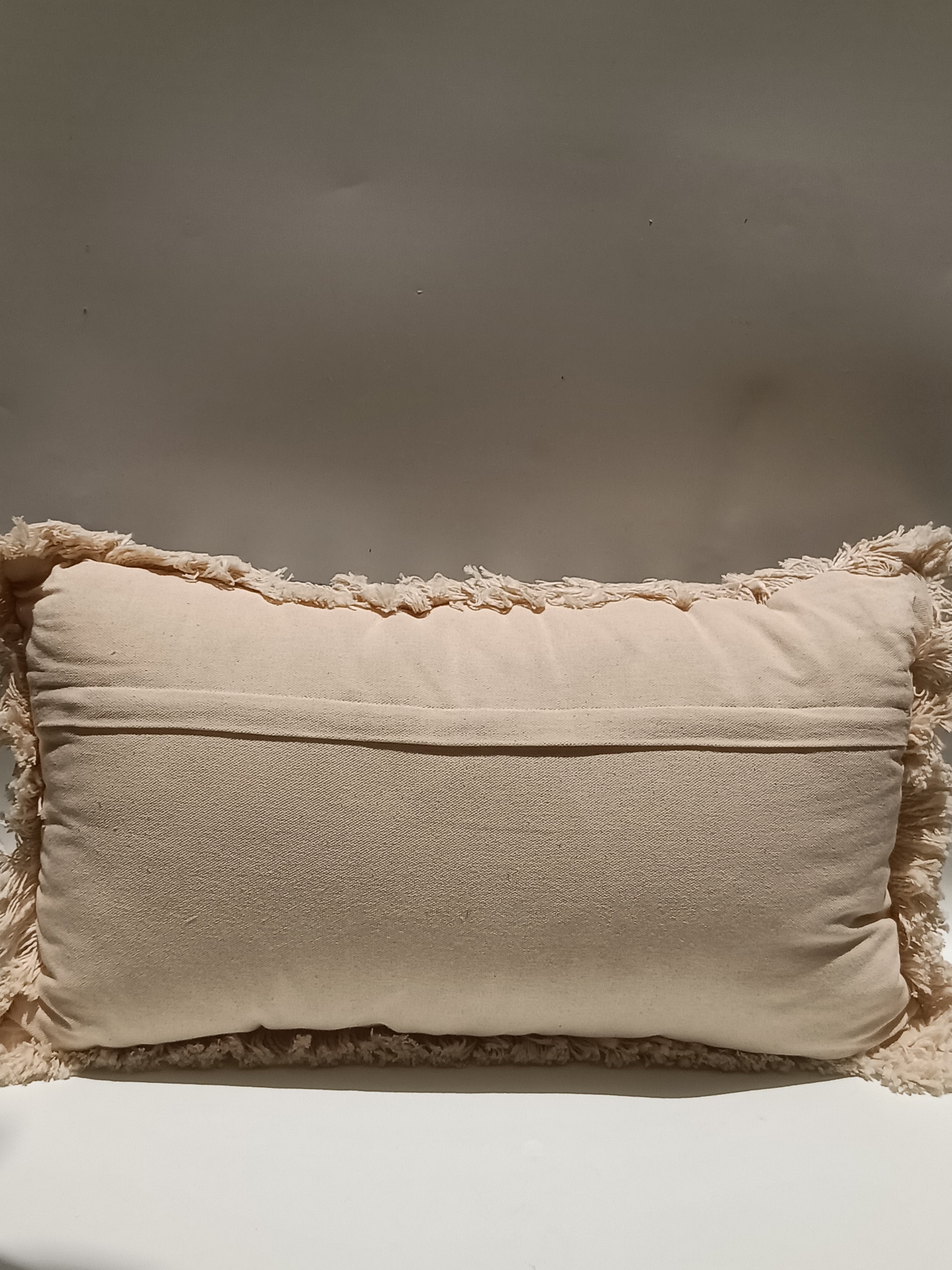 Festive “Merry Christmas” Cushion – 50.8 x 30.5 cm | Embroidered with Fringe Detailing