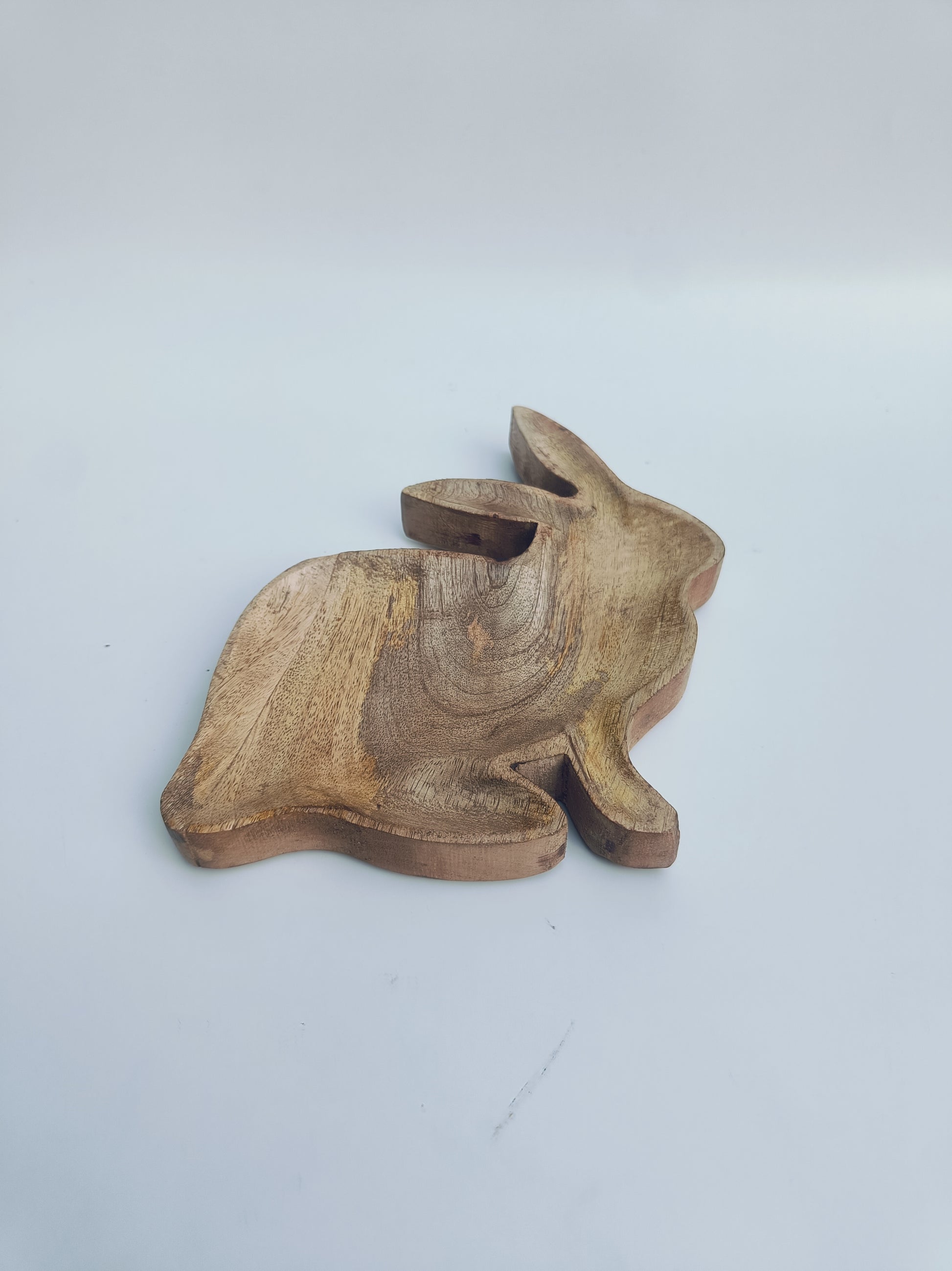 Handcrafted Wooden Bunny-Shaped Platter – 487g