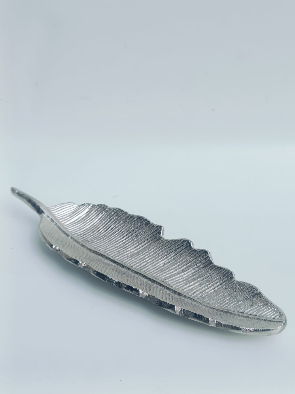 Silver Feather Decorative Metal Tray – Accent Platter