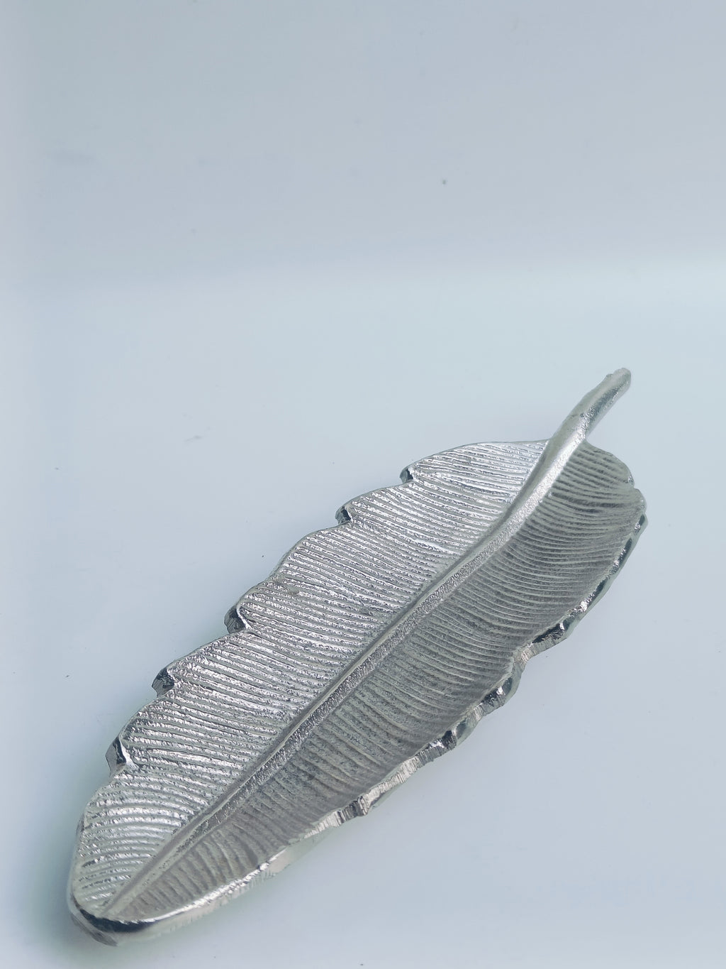 Silver Feather Decorative Metal Tray – Accent Platter