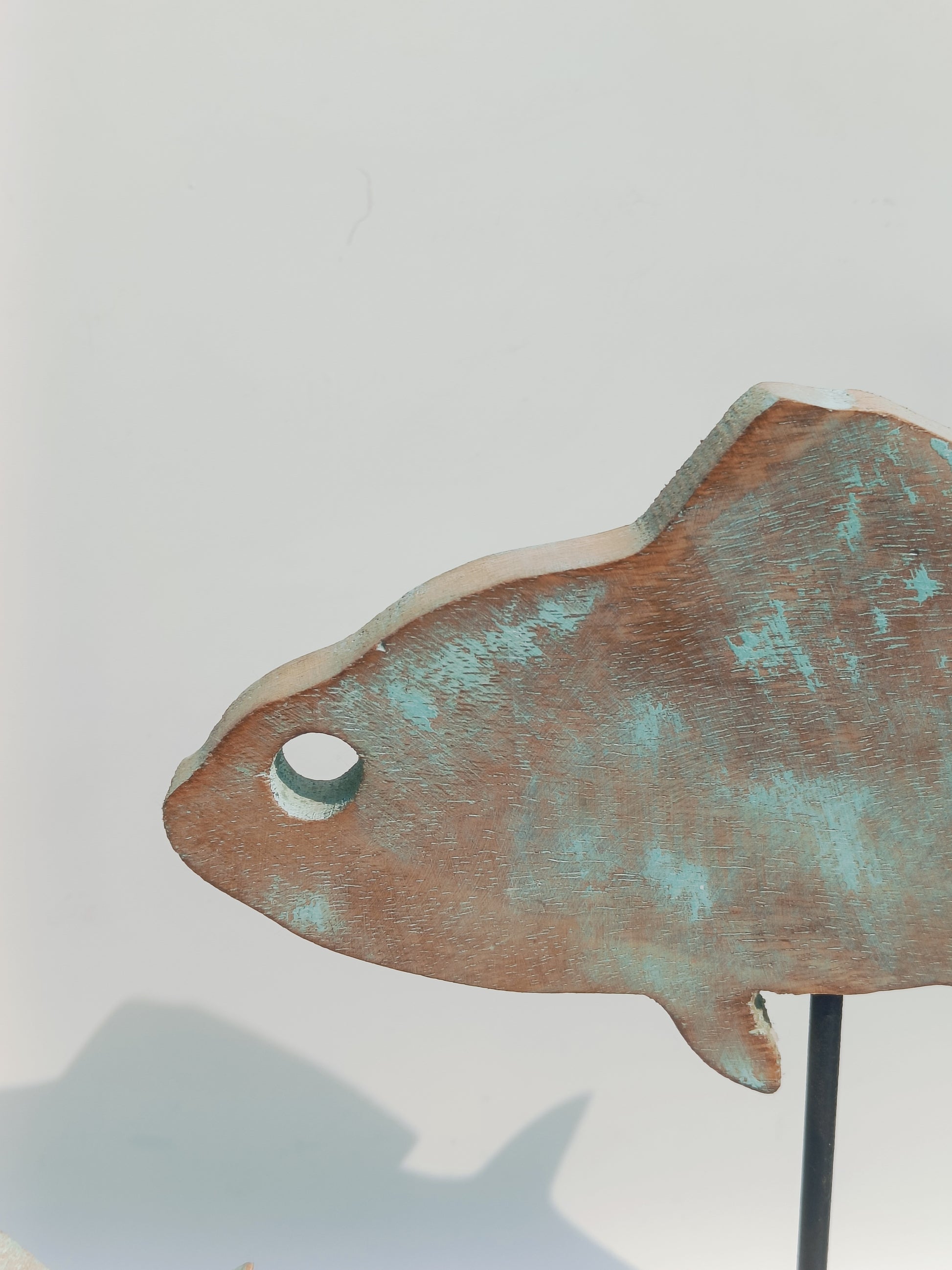 Rustic Trio Fish Sculpture – Antique Finish on Wooden Base