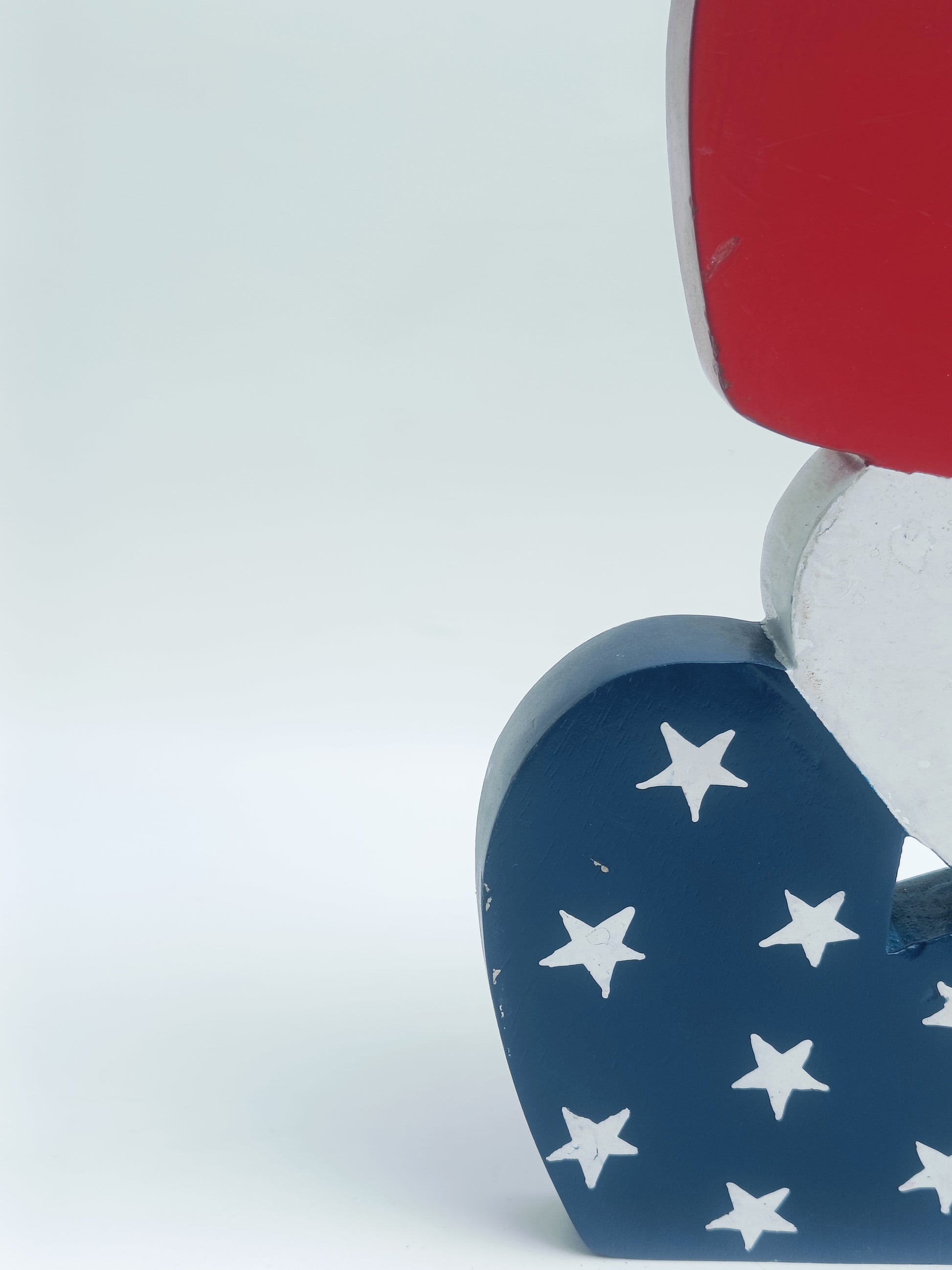 Patriotic Hearts Wooden Décor