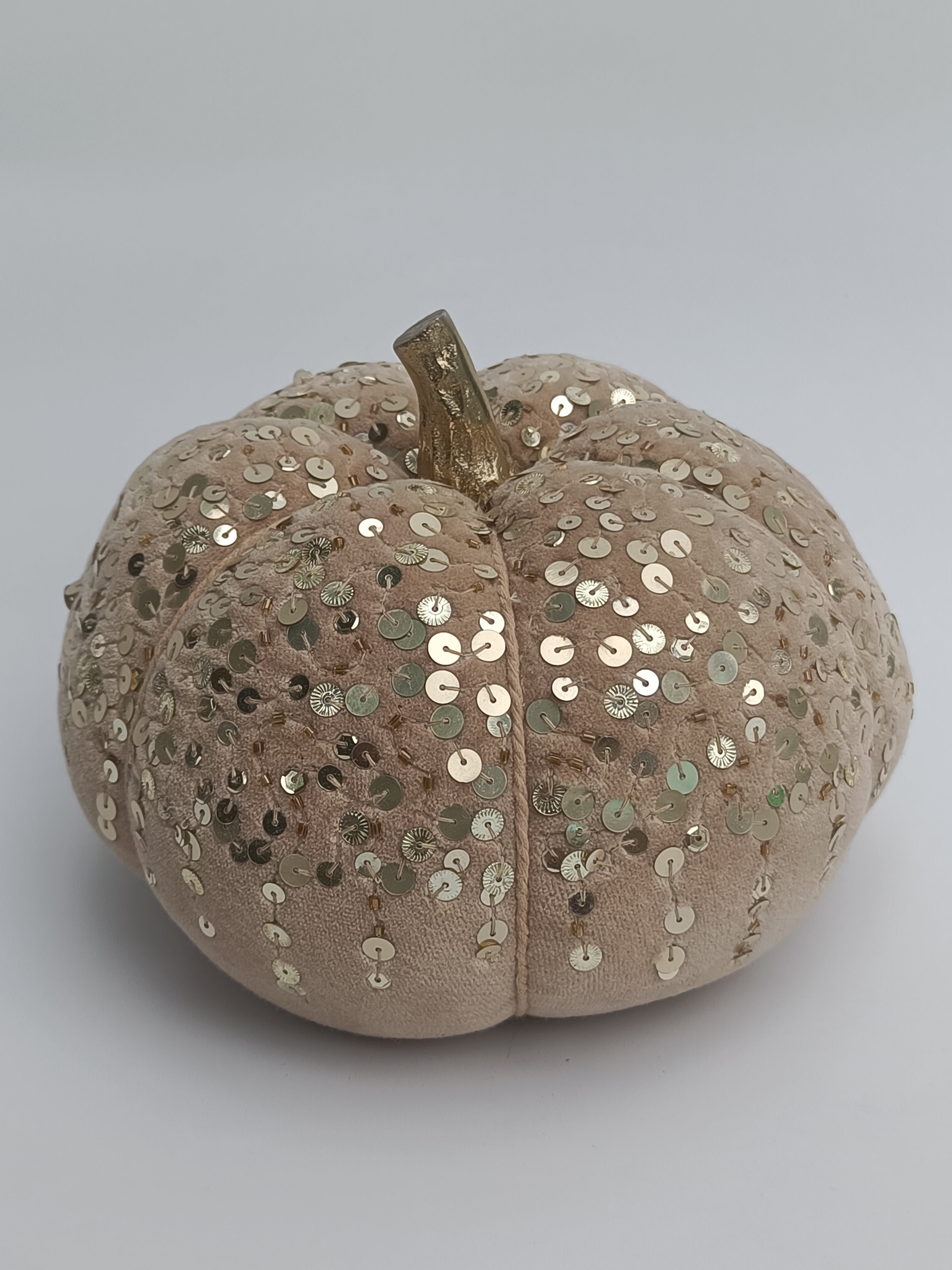 Champagne Sequin Velvet Pumpkin Décor