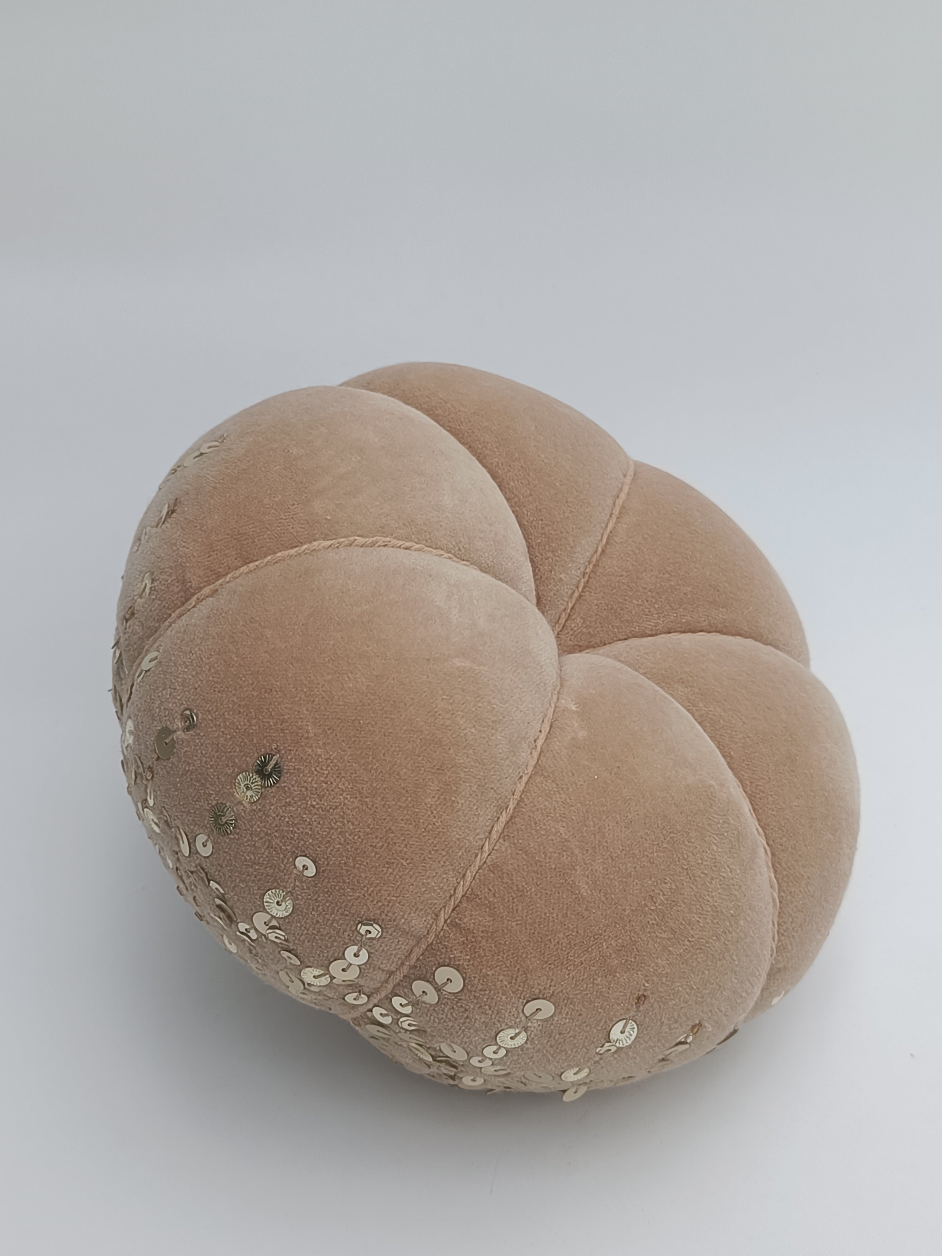 Champagne Sequin Velvet Pumpkin Décor