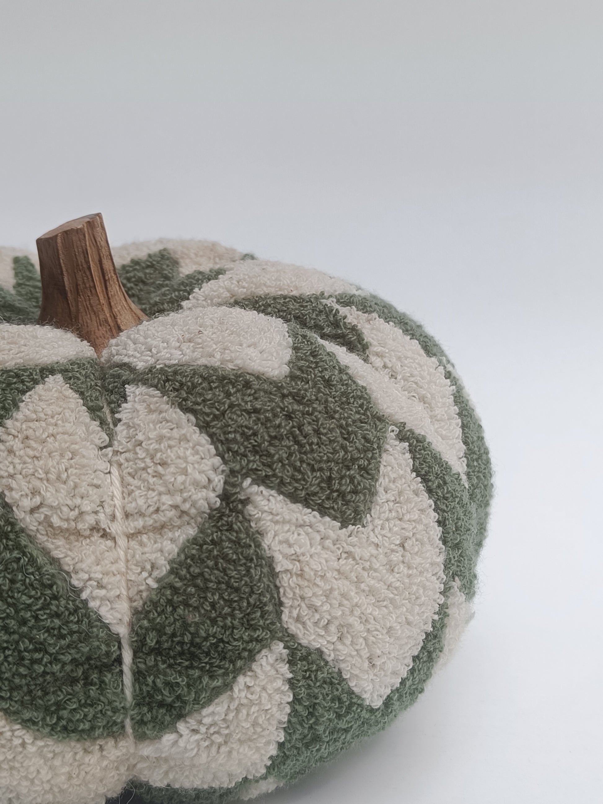 Green & Cream Tufted Fabric Pumpkin – 30 cm Decorative Accent