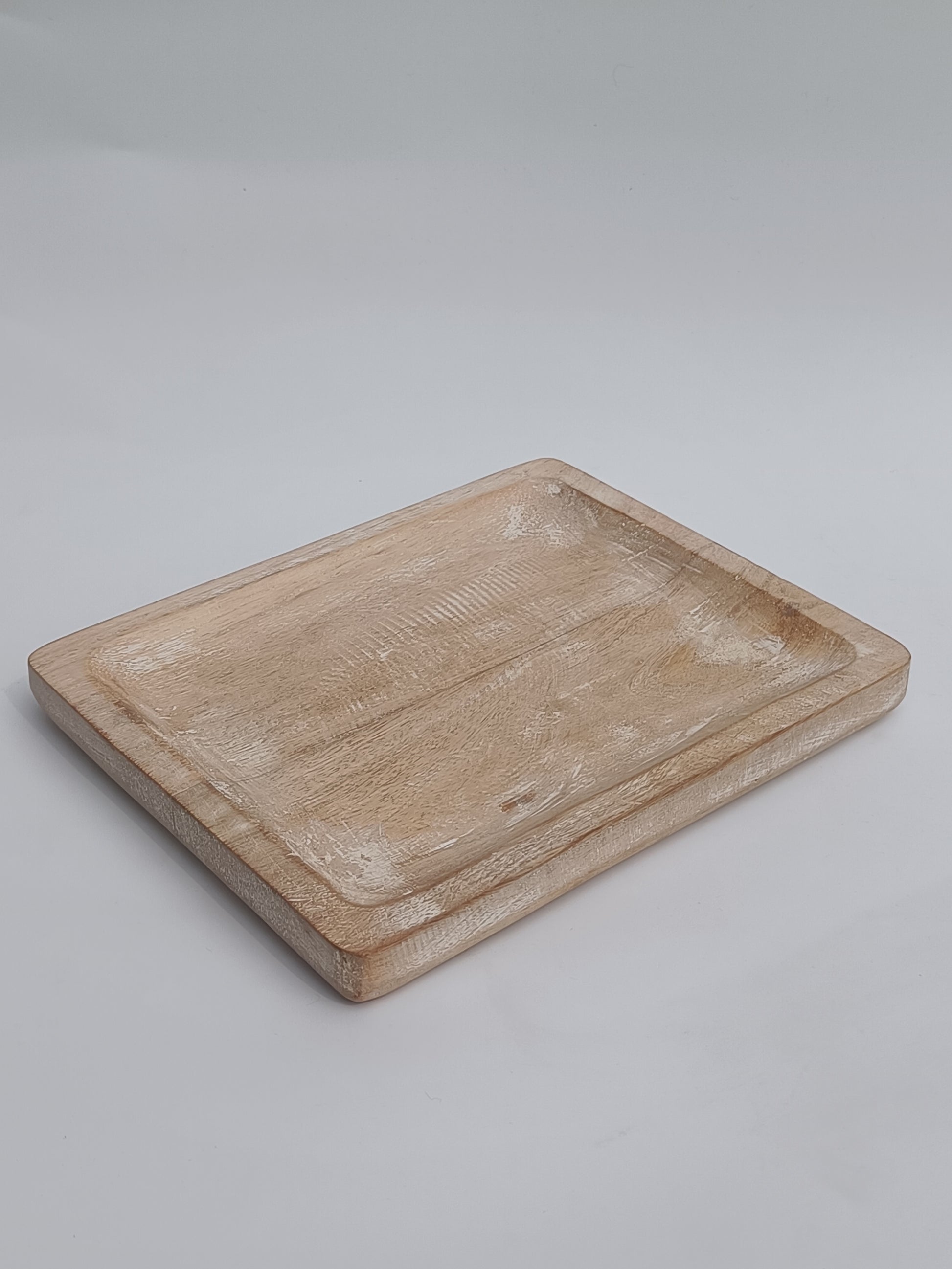 Whitewashed Wooden Rectangular Platter – Rustic Serving Tray for Snacks & Decor
