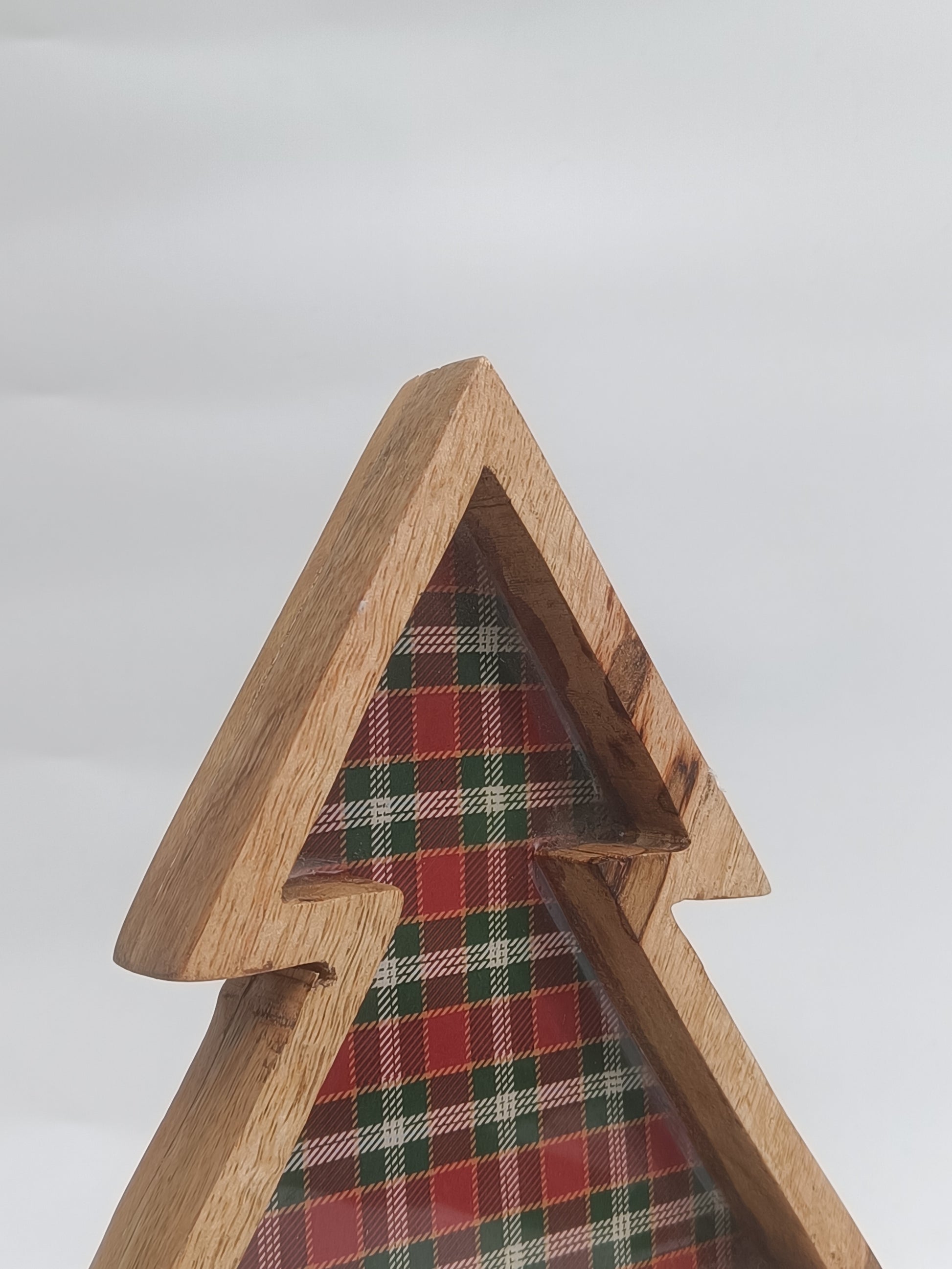 Christmas Tree Wooden Platter with Tartan Base – Festive Serving Tray