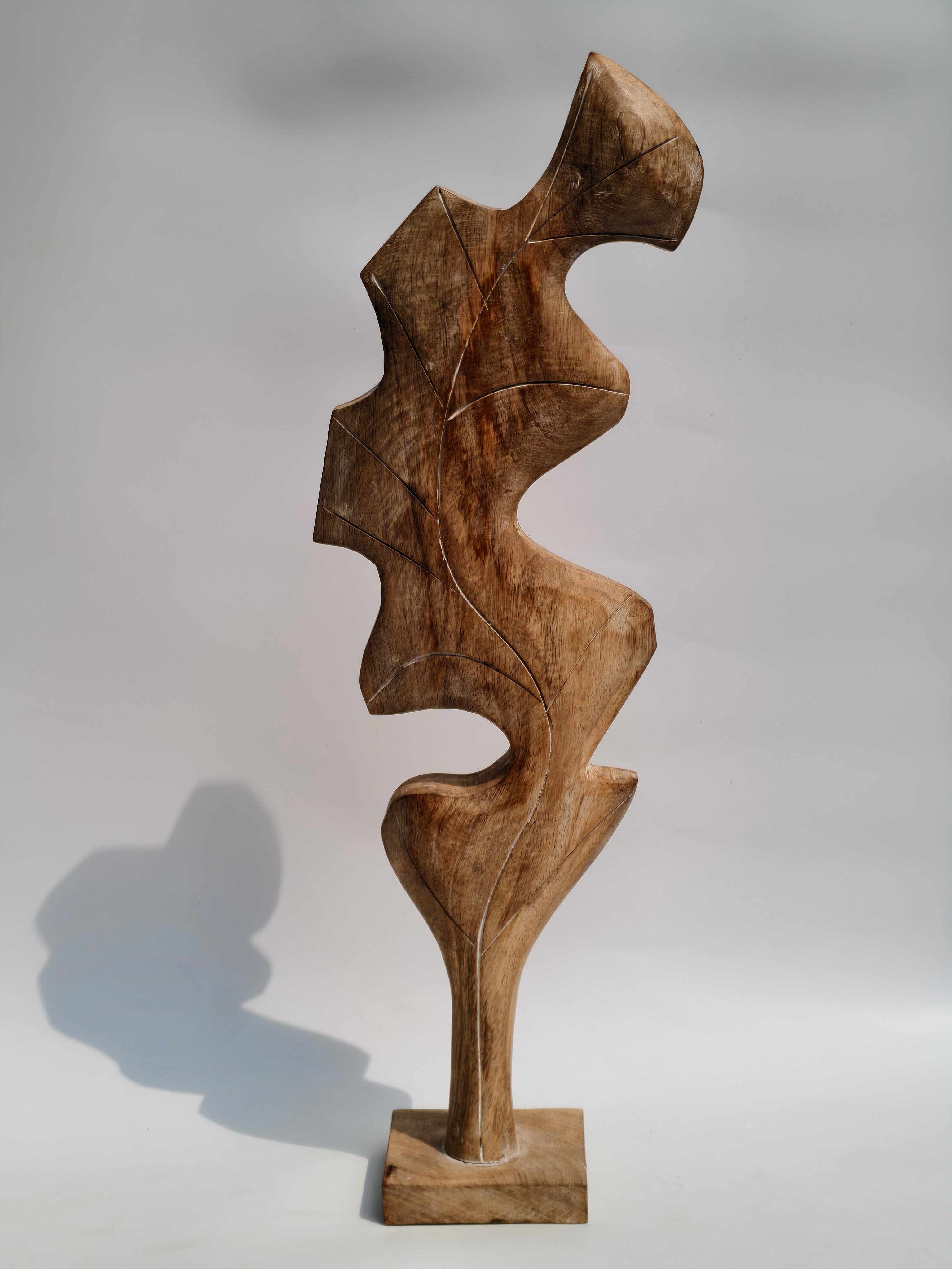 Abstract Wooden Sculpture – Hand-Carved Modern Art Décor on Pedestal Base