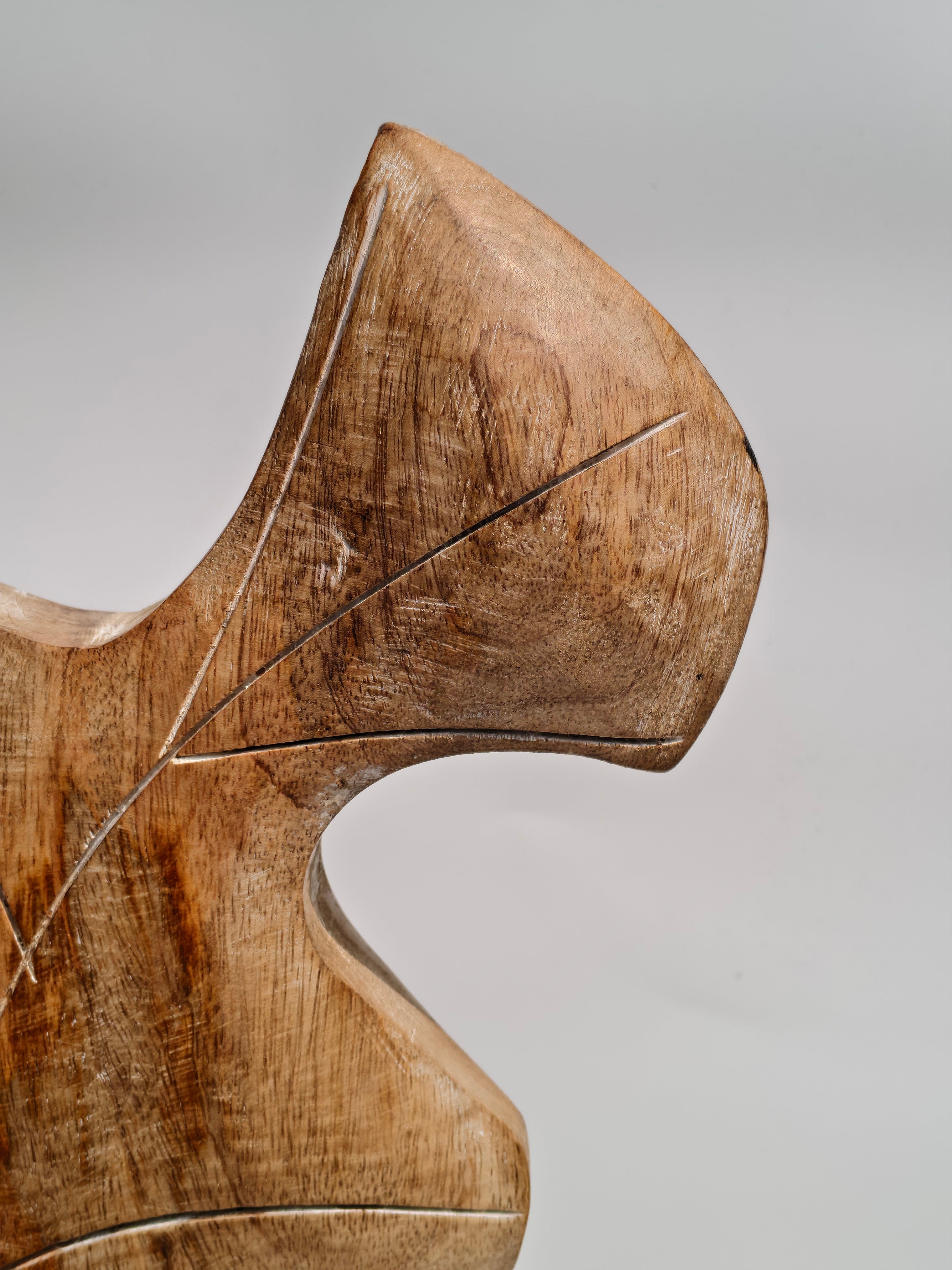 Abstract Wooden Sculpture – Hand-Carved Modern Art Décor on Pedestal Base