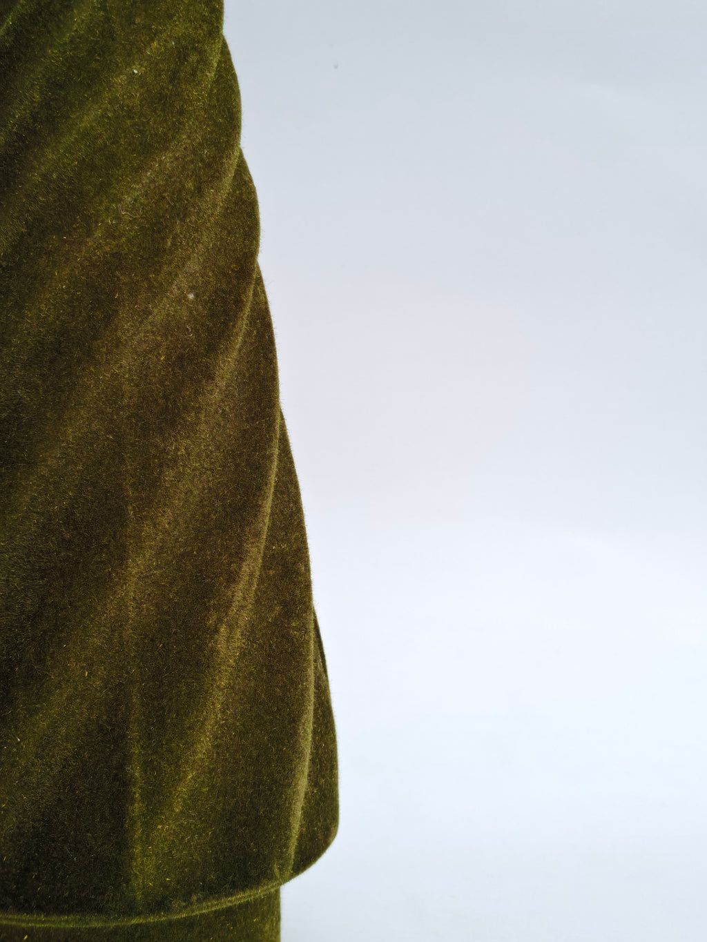 Velvet Flocked Swirl Cone Decor
