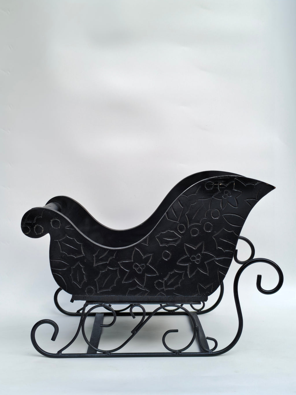 Embossed Metal Christmas Sleigh Decor