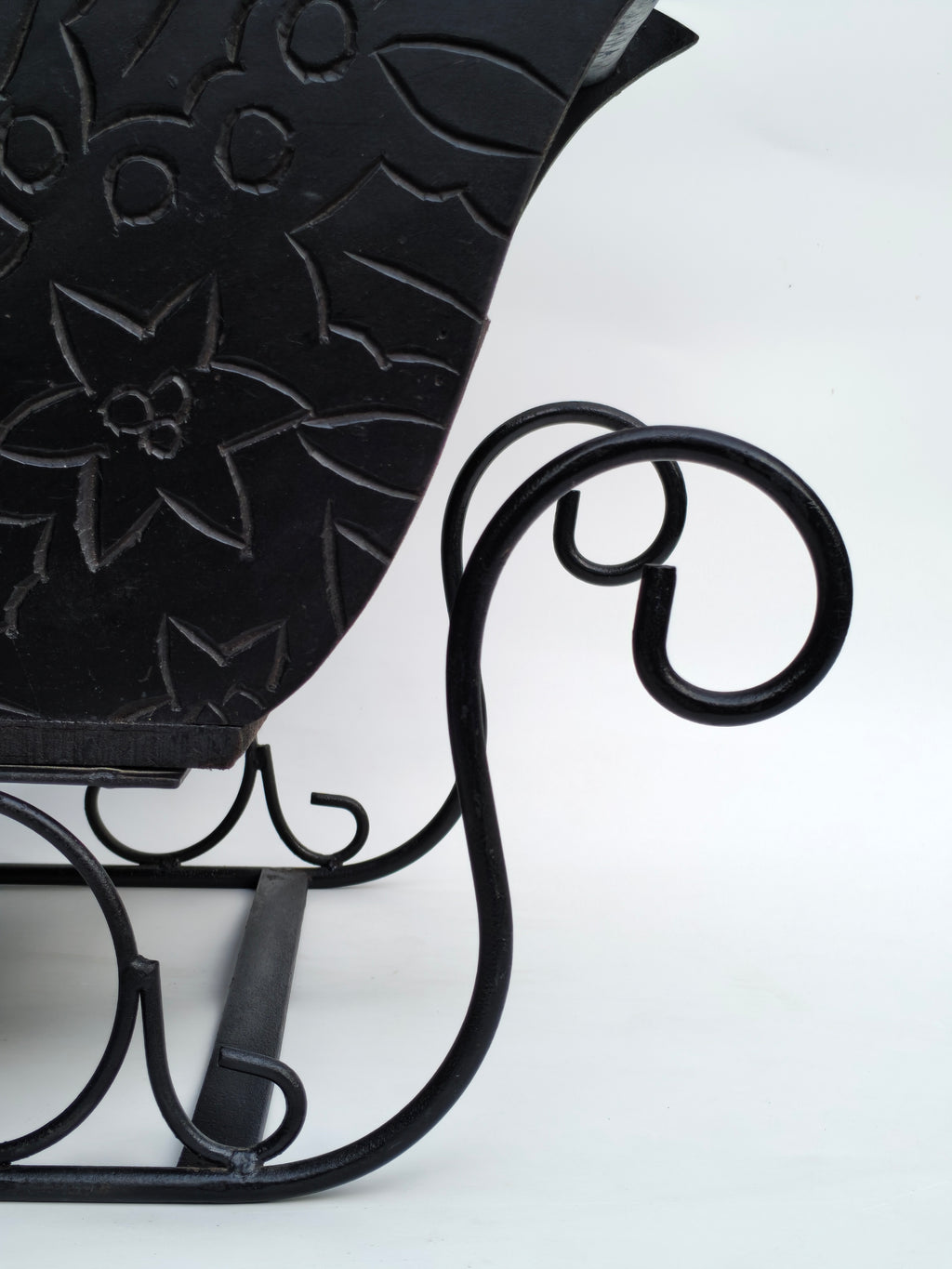 Embossed Metal Christmas Sleigh Decor