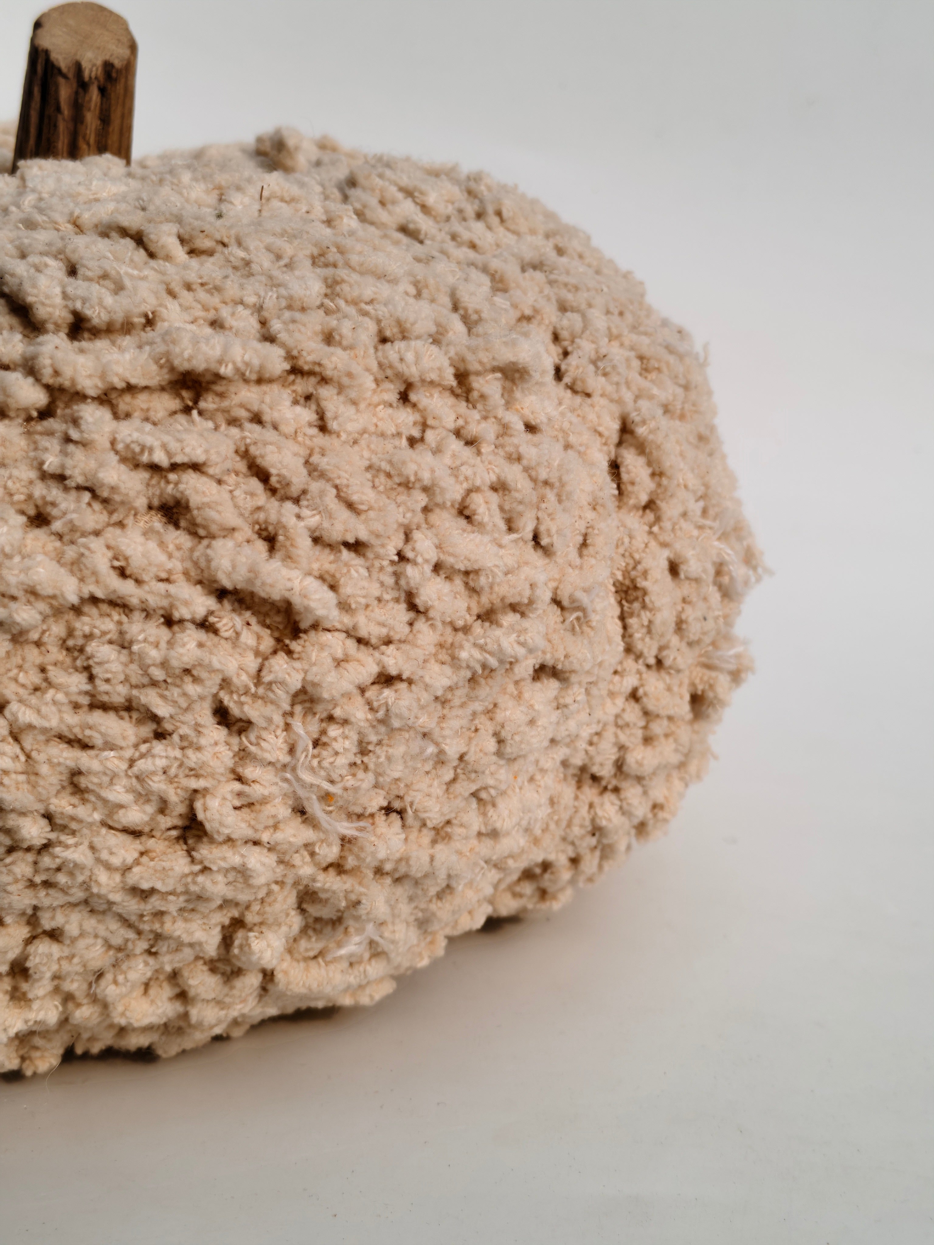 Cozy Textured Decorative Pumpkin – Plush Ivory Finish