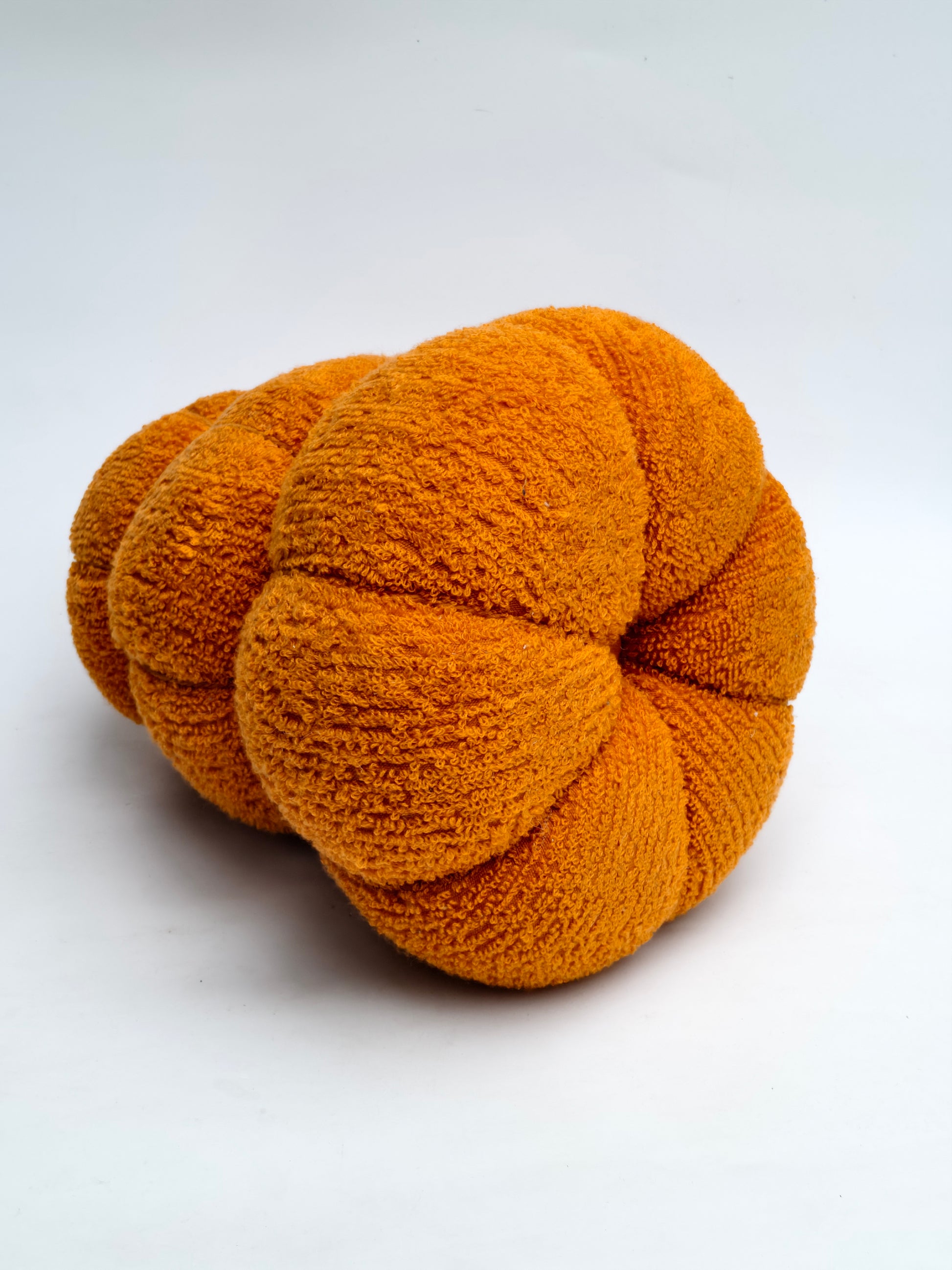 Plush Triple Pumpkin Stack – Autumn Orange