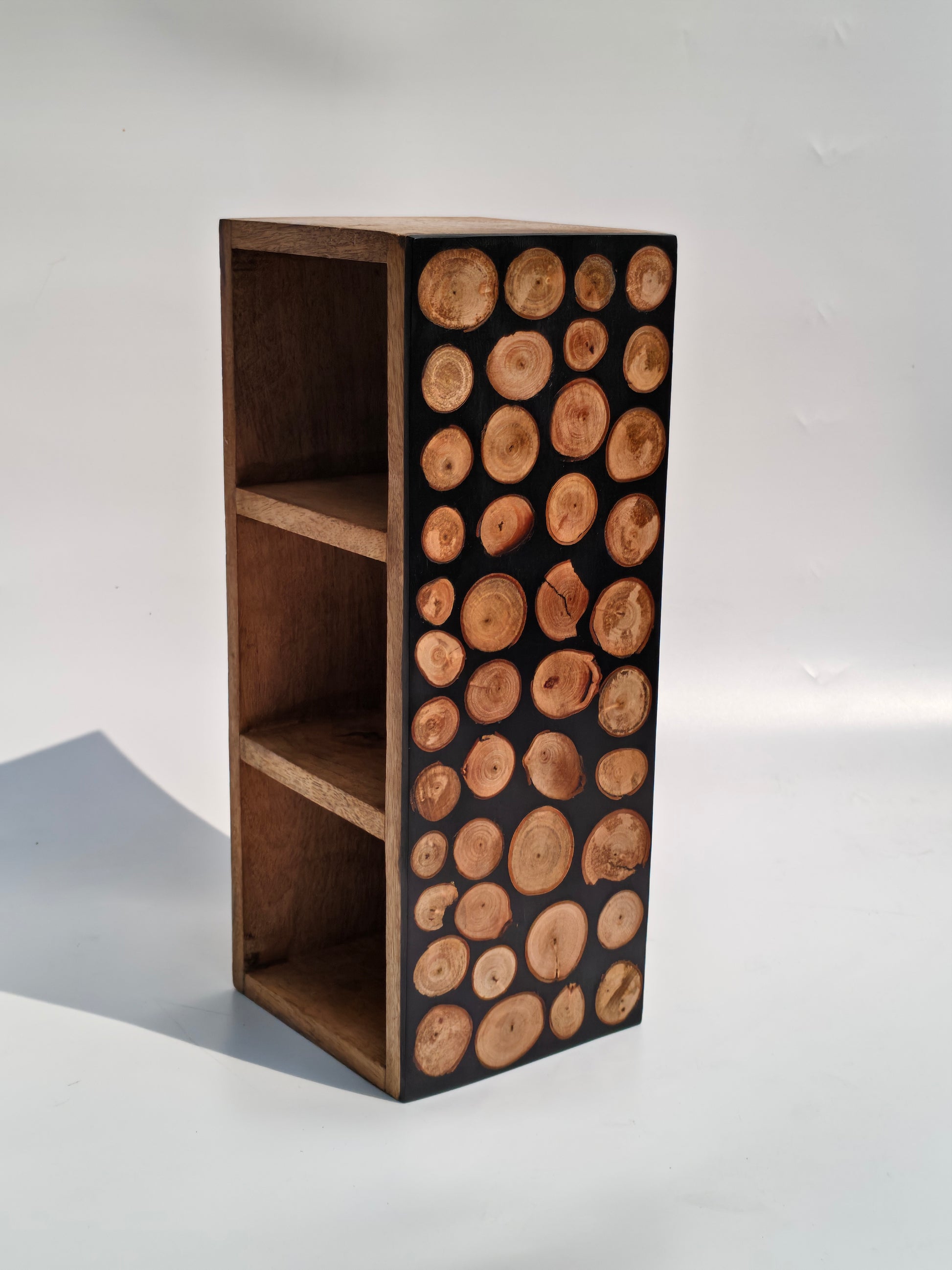 Handcrafted Wood Slice Organizer – Desk & Cutlery Holder with 3 Compartments