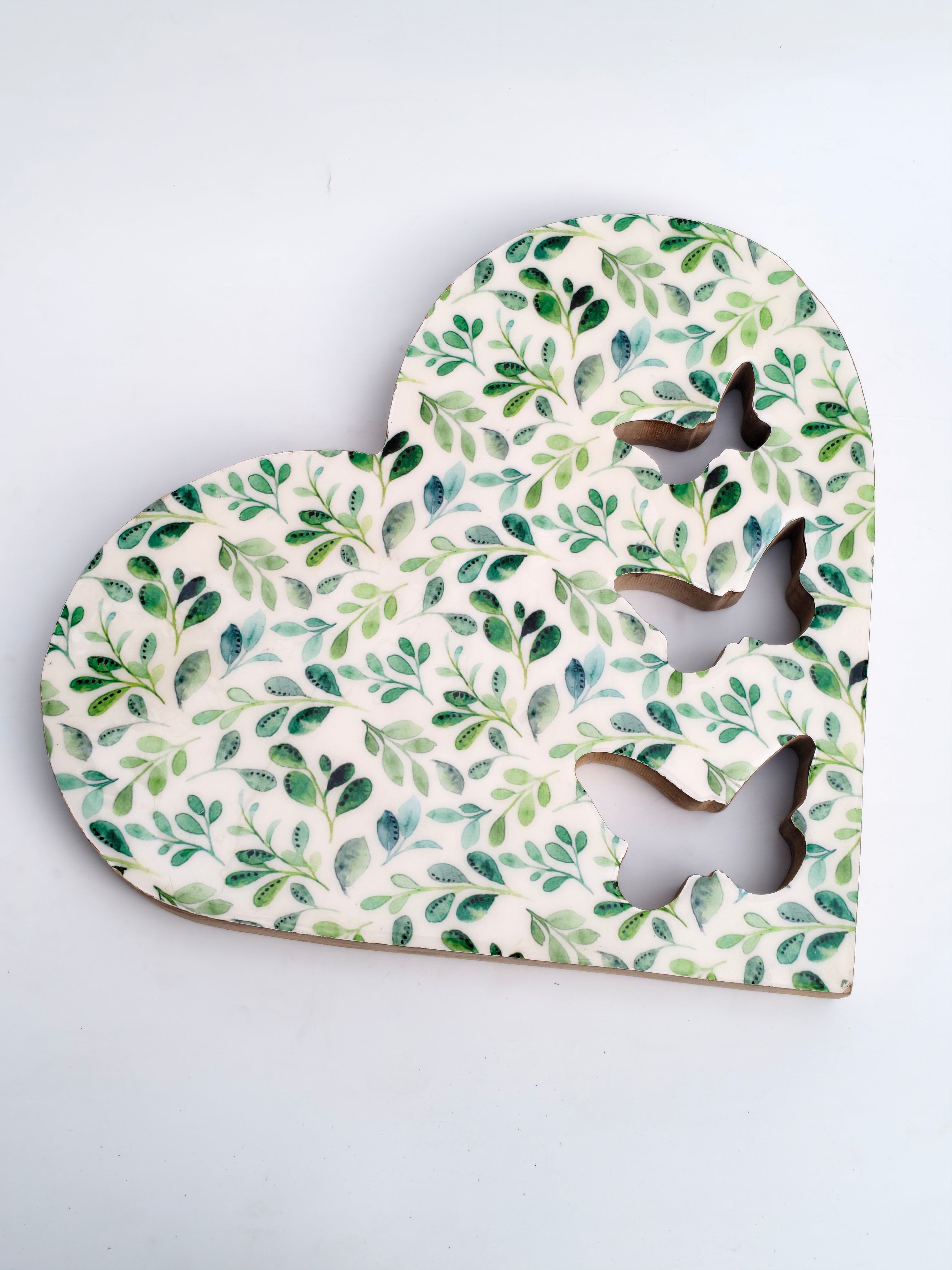 Heart-Shaped Wooden Décor with Leaf Pattern & Butterfly Cutouts