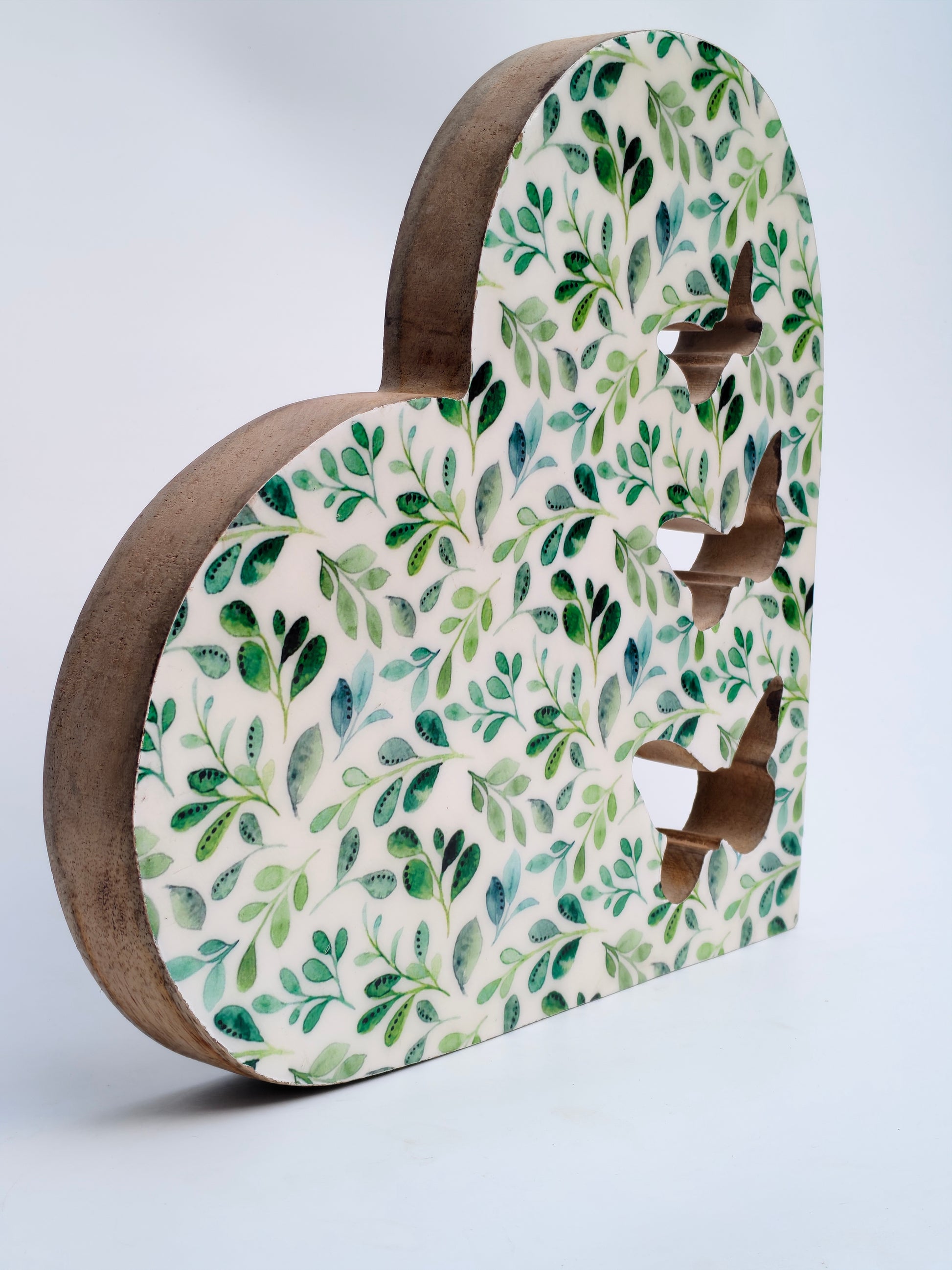 Heart-Shaped Wooden Décor with Leaf Pattern & Butterfly Cutouts – Wall & Table Display