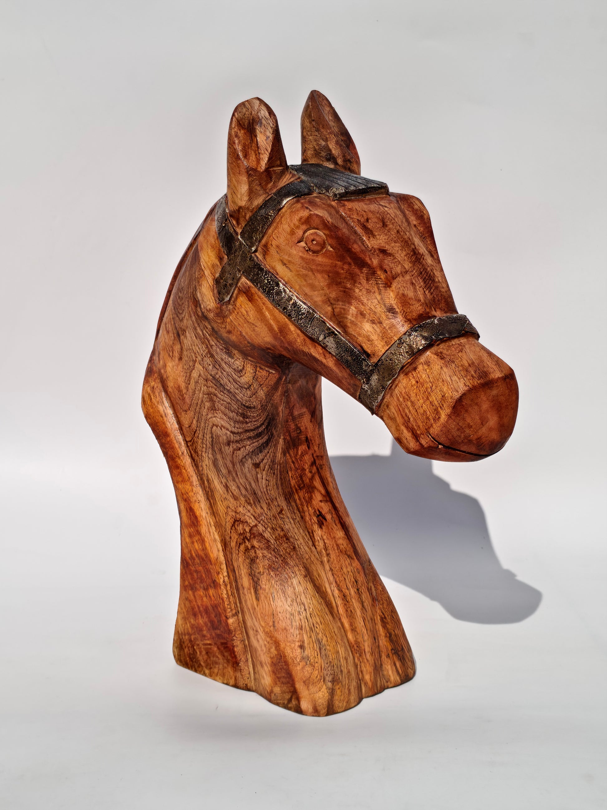 Handcrafted Solid Wood Horse Head Sculpture – Rustic Home Décor Accent