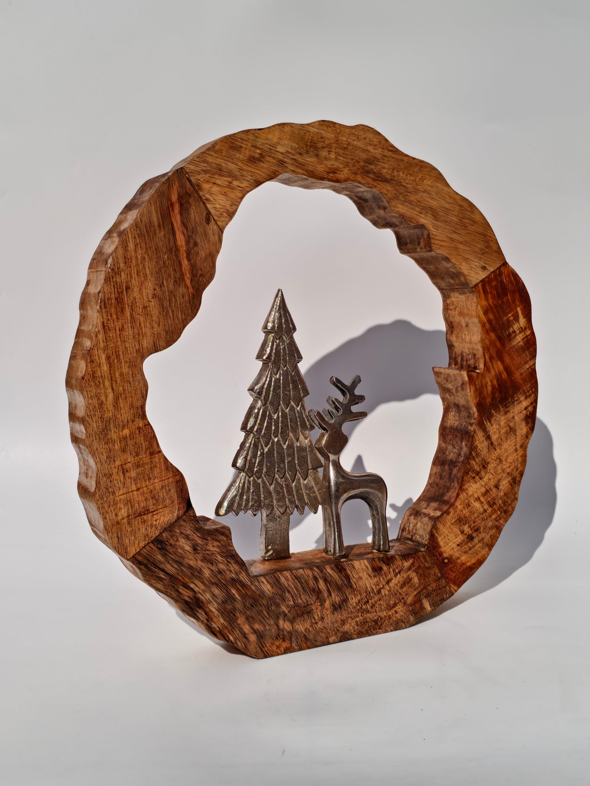 Handcrafted Wooden Forest Ring with Metal Deer & Tree – Rustic Winter Decor