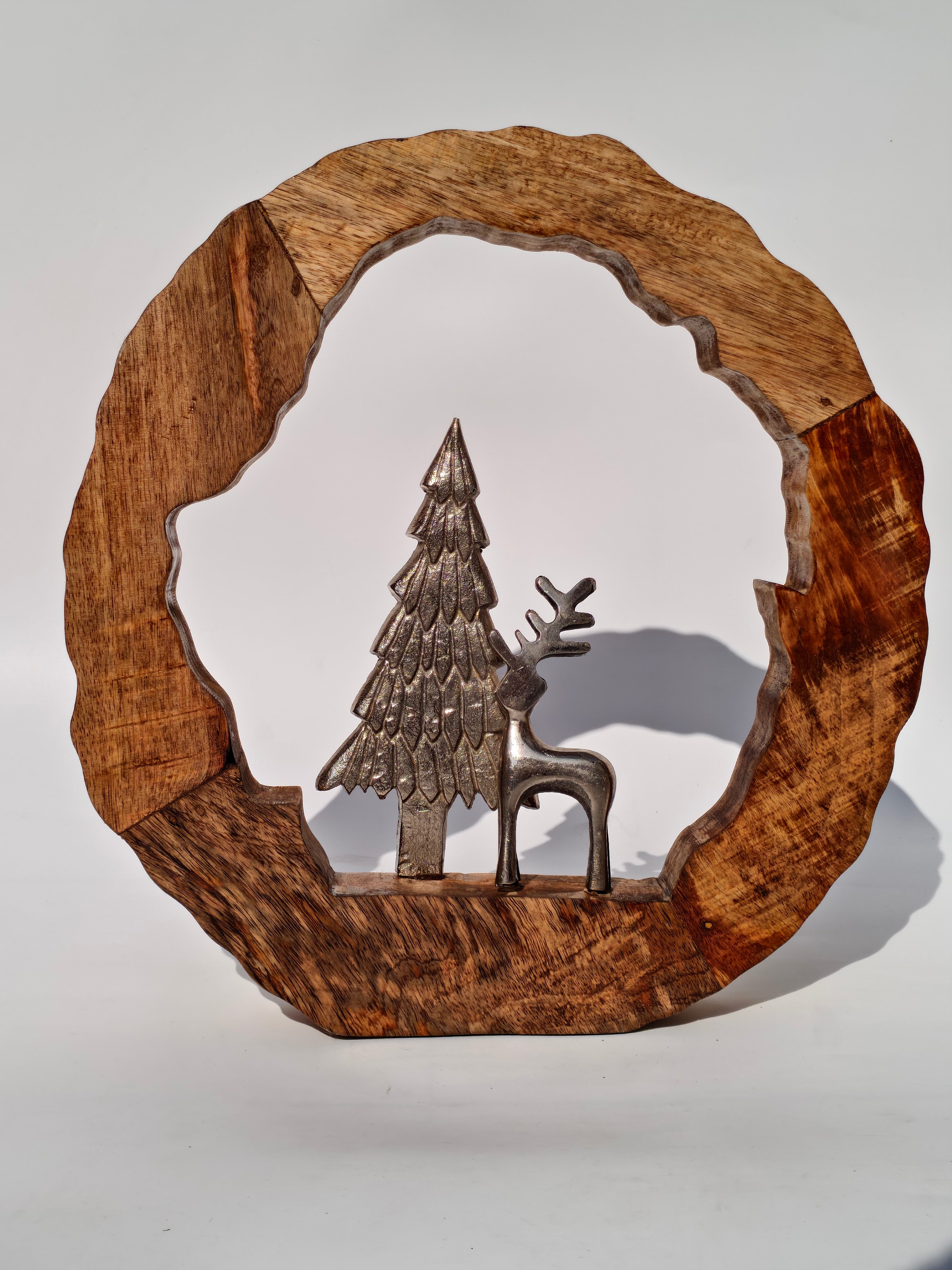 Handcrafted Wooden Forest Ring with Metal Deer & Tree – Rustic Winter Decor