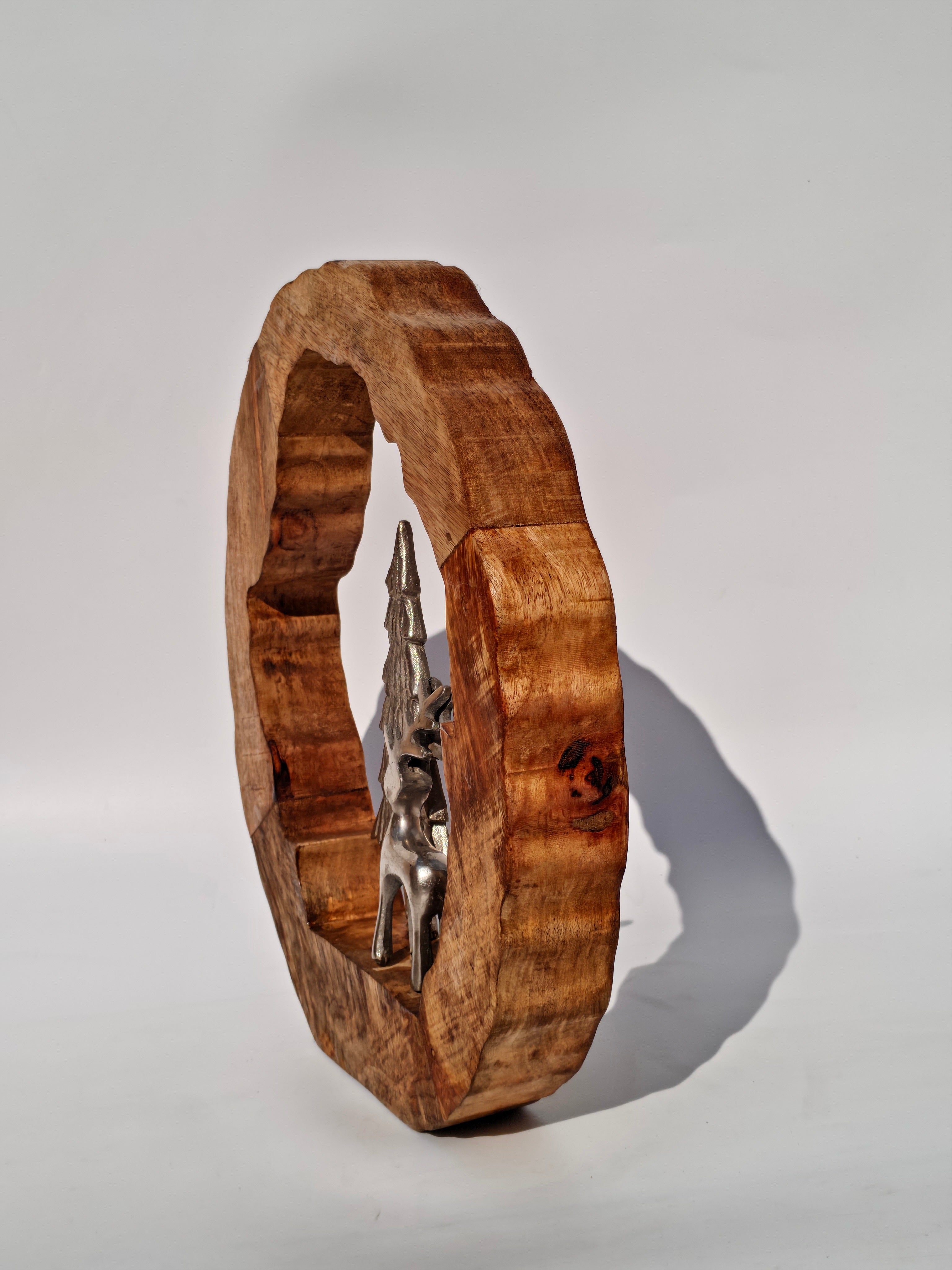 Handcrafted Wooden Forest Ring with Metal Deer & Tree – Rustic Winter Decor