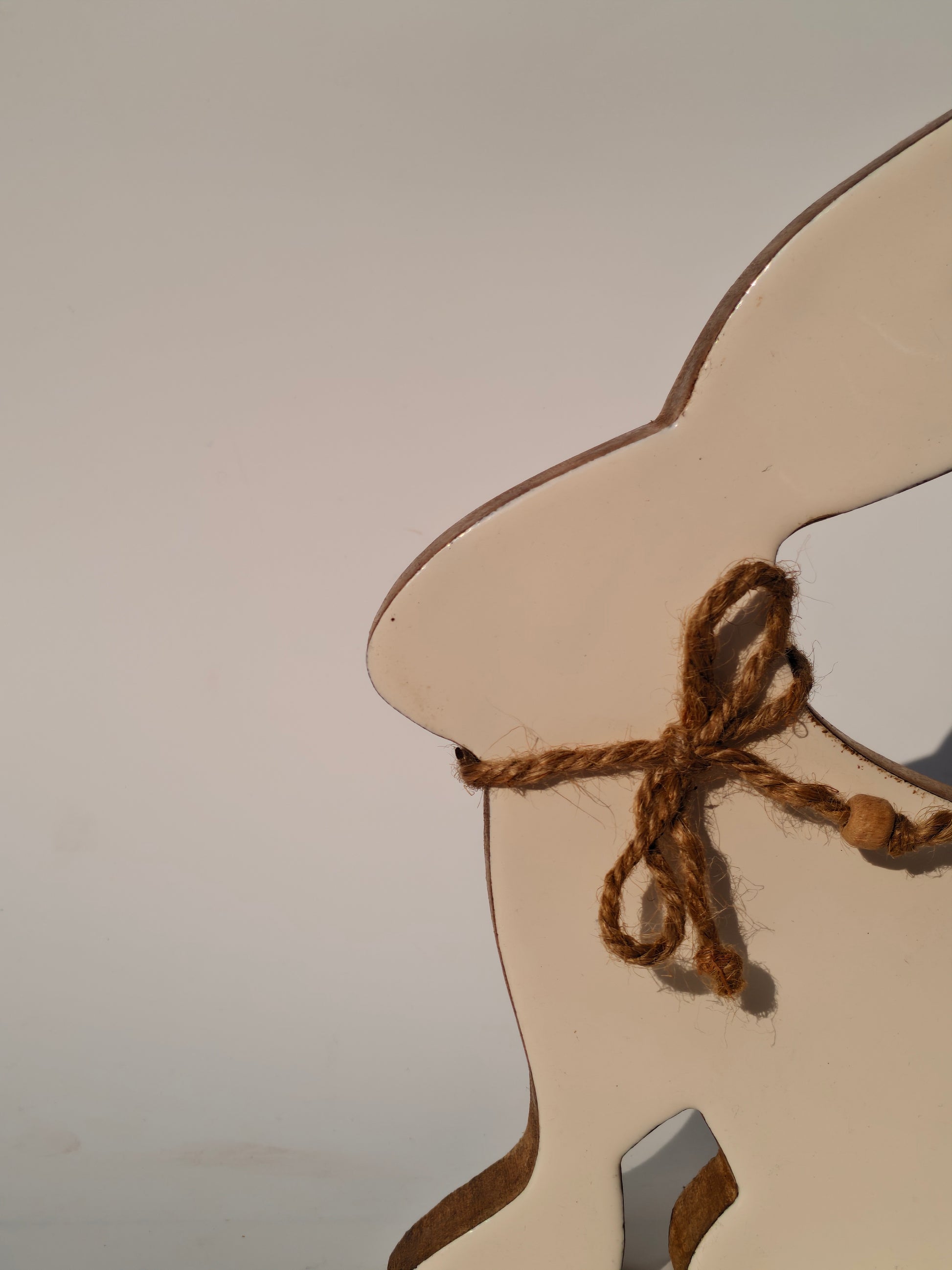 Handcrafted White Wooden Bunny with Jute Bow – Elegant Rustic Décor