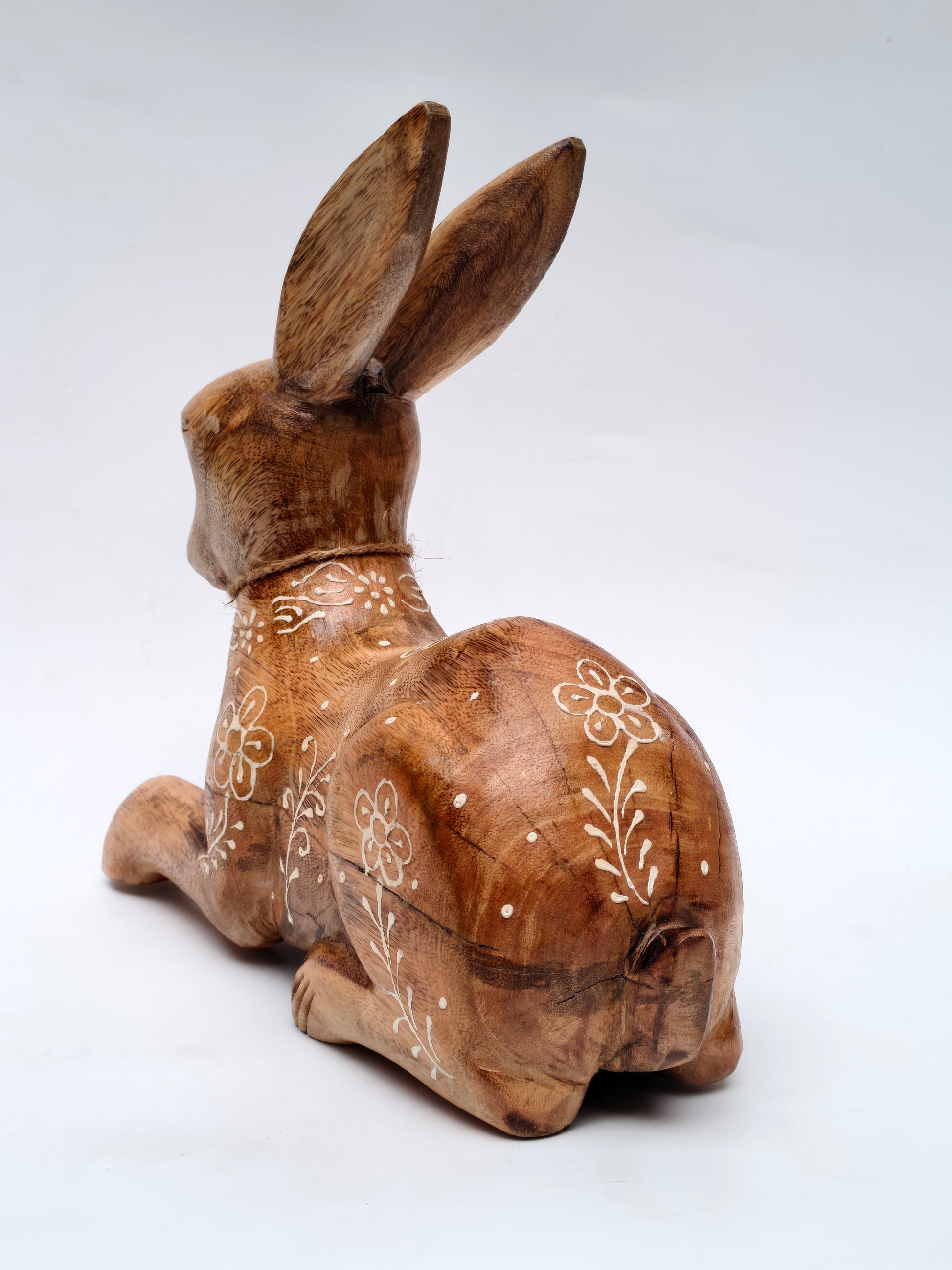 Handcrafted Wooden Rabbit Figurine for Home Decor & Gifting