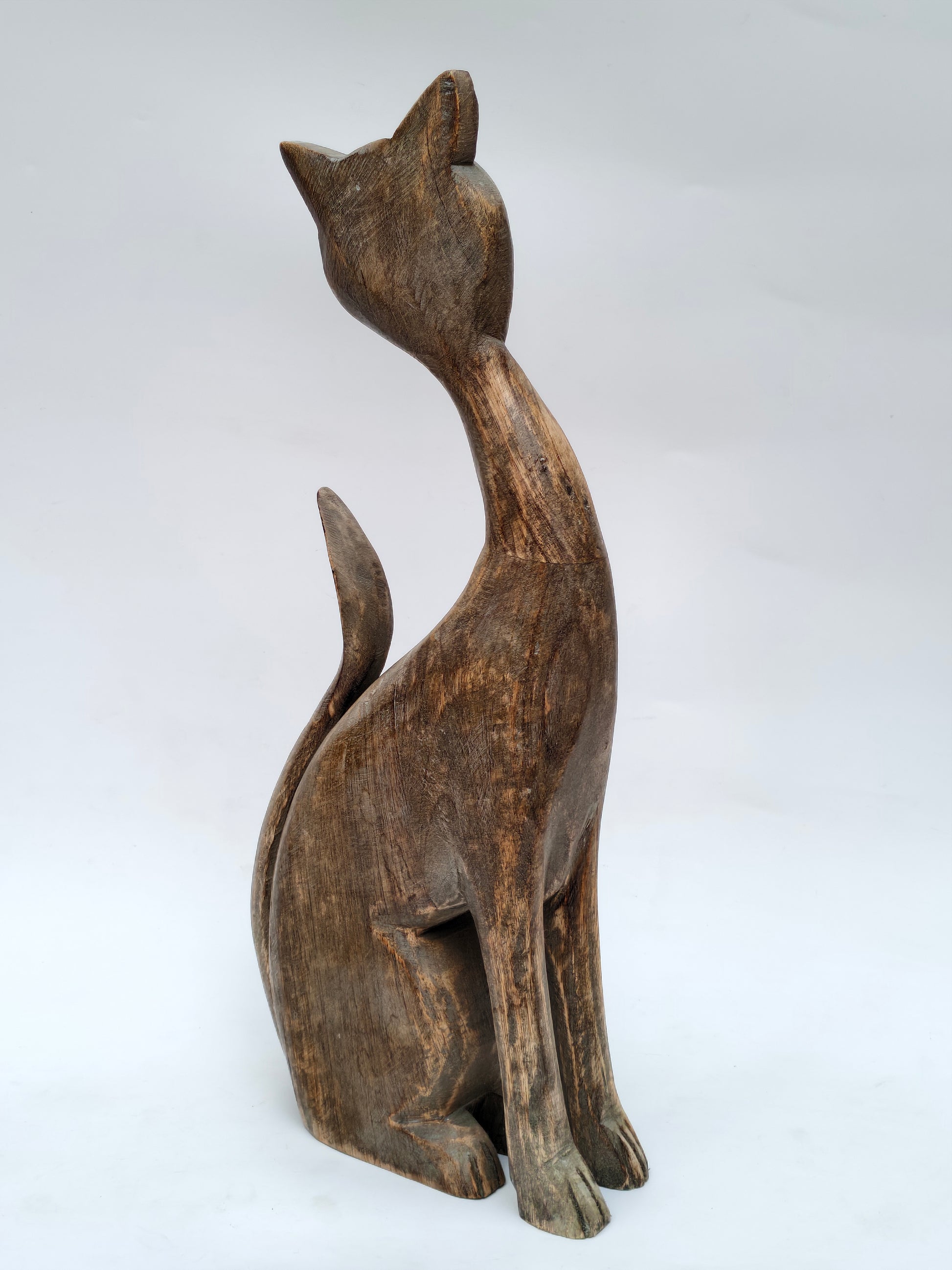 Handcrafted Wooden Cat Sculpture – Rustic Artistic Home Decor