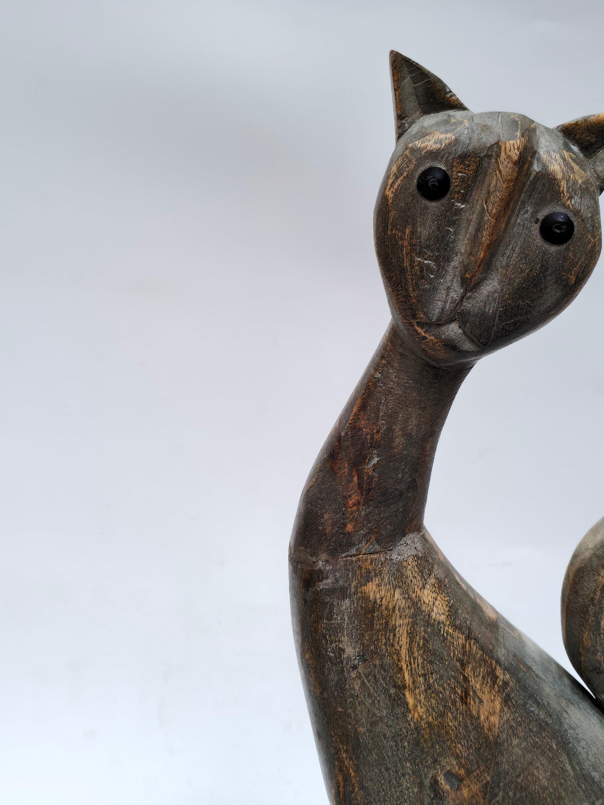 Handcrafted Wooden Cat Sculpture – Rustic Artistic Home Decor