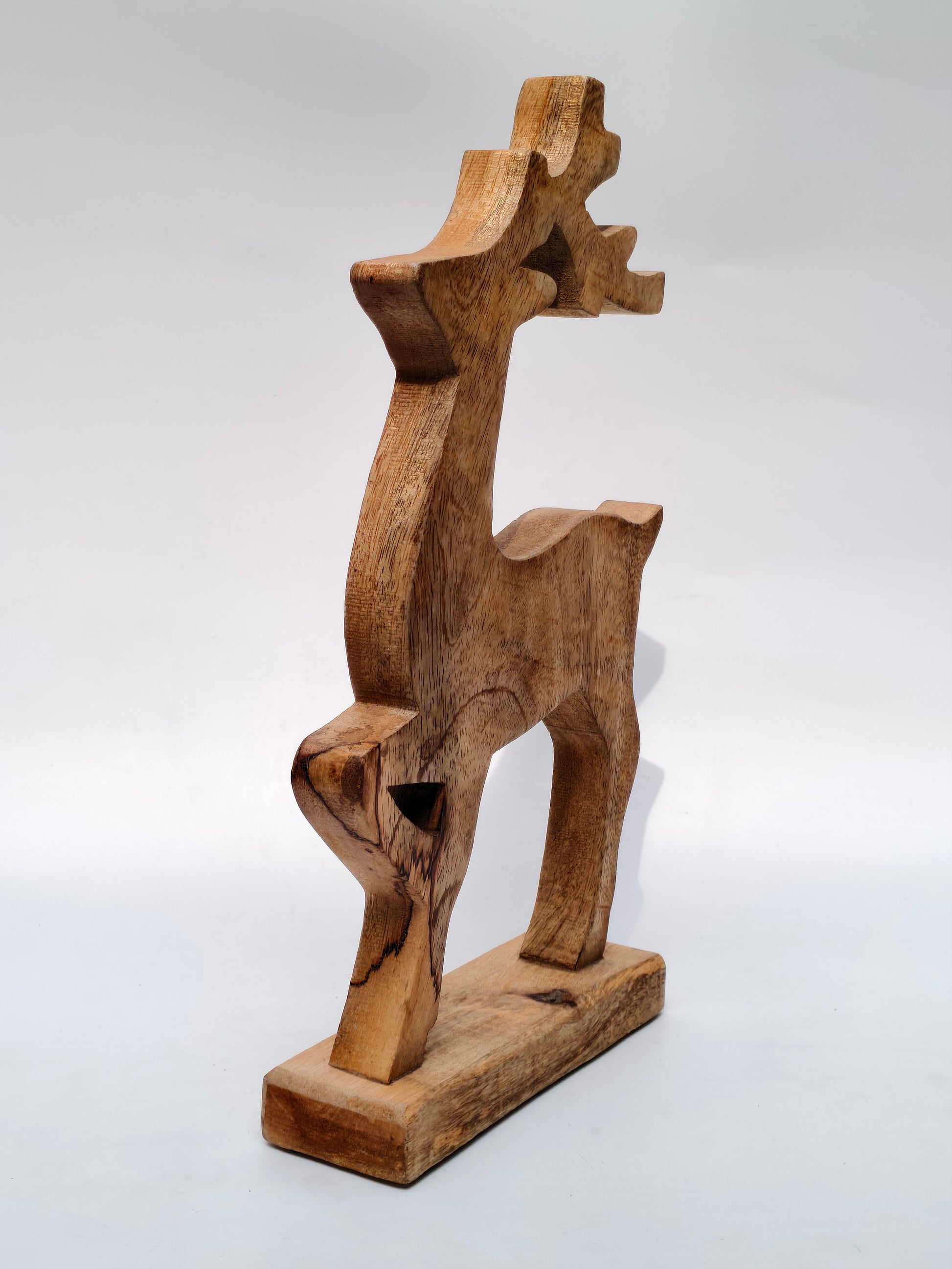 Handcrafted Wooden Reindeer Figurine – Rustic Holiday & Home Decor