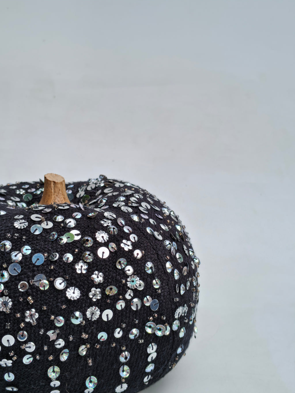 Black Sequin Pumpkin Décor – Sparkling Halloween Accent