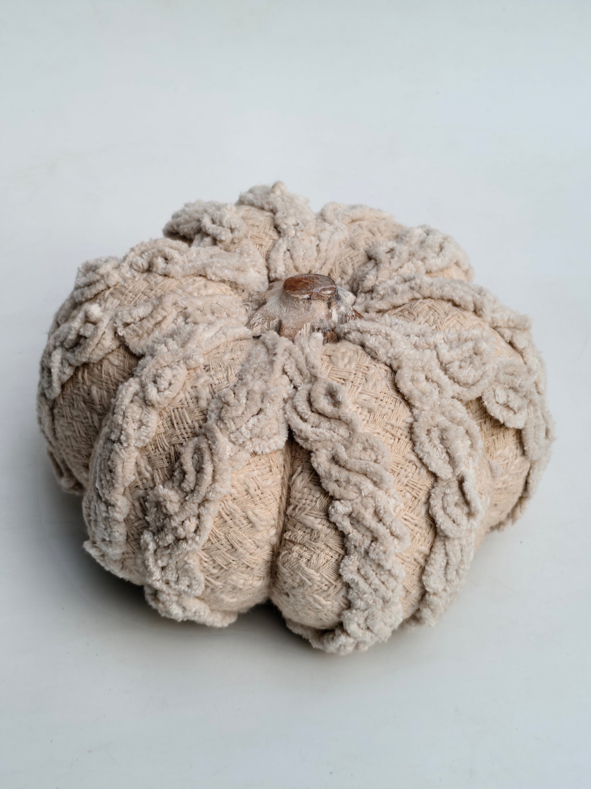 Handcrafted Tufted Chenille Pumpkin with Natural Stem