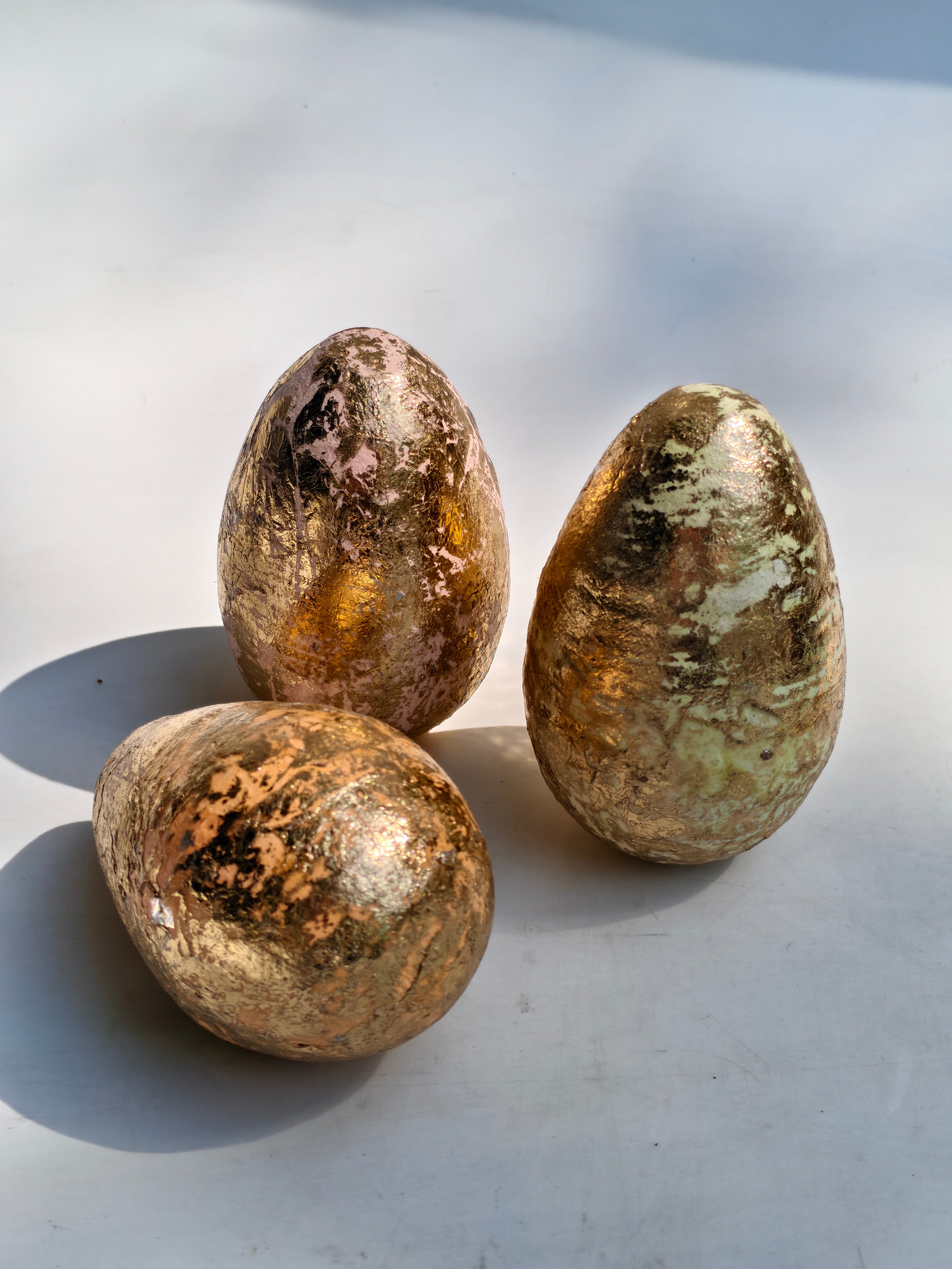 Antique Gold Leaf Easter Eggs – Set of 8 | Luxe Festive Décor