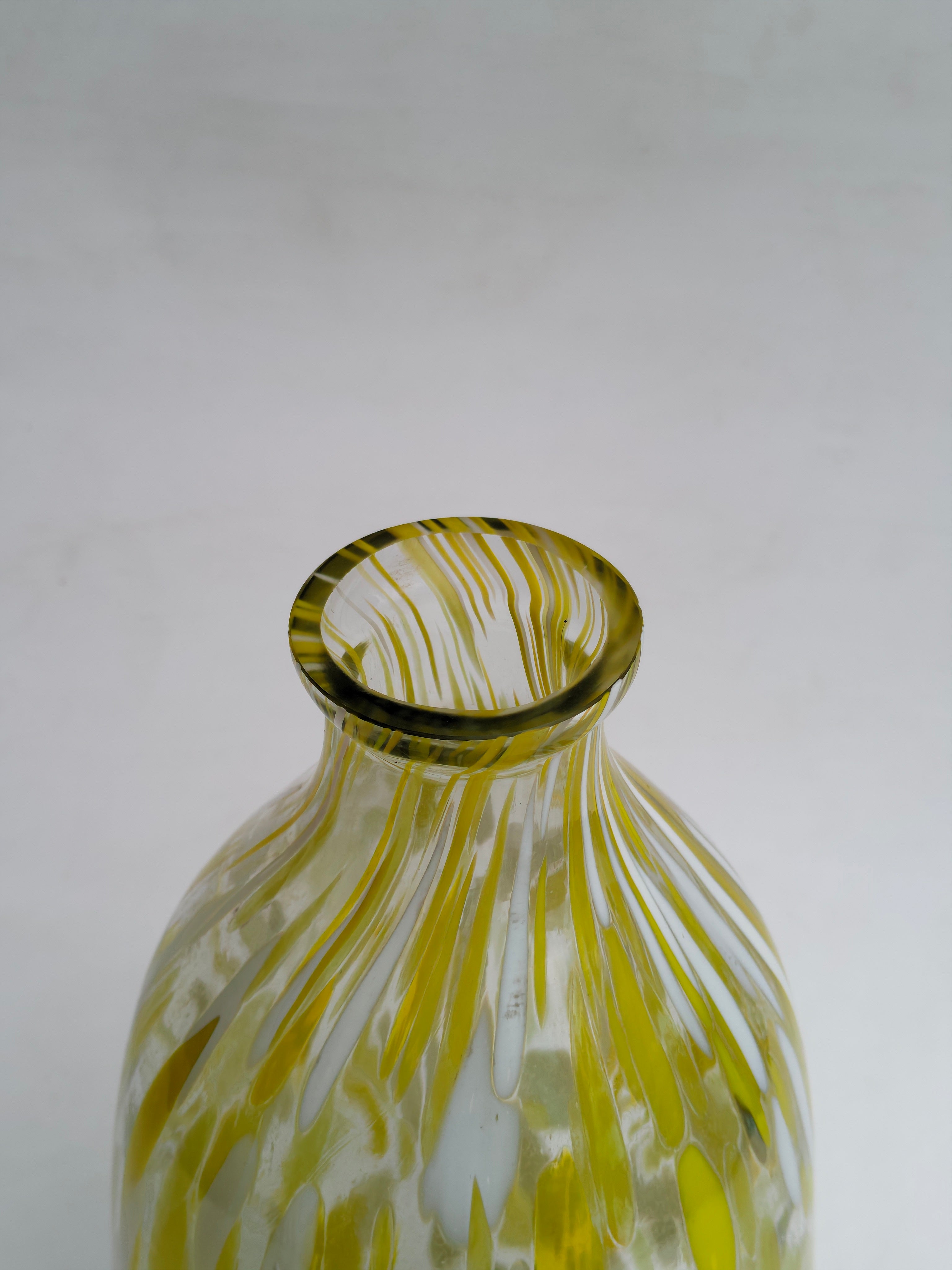 Amber Swirl Handblown Glass Vase – Elegant Decorative Accent