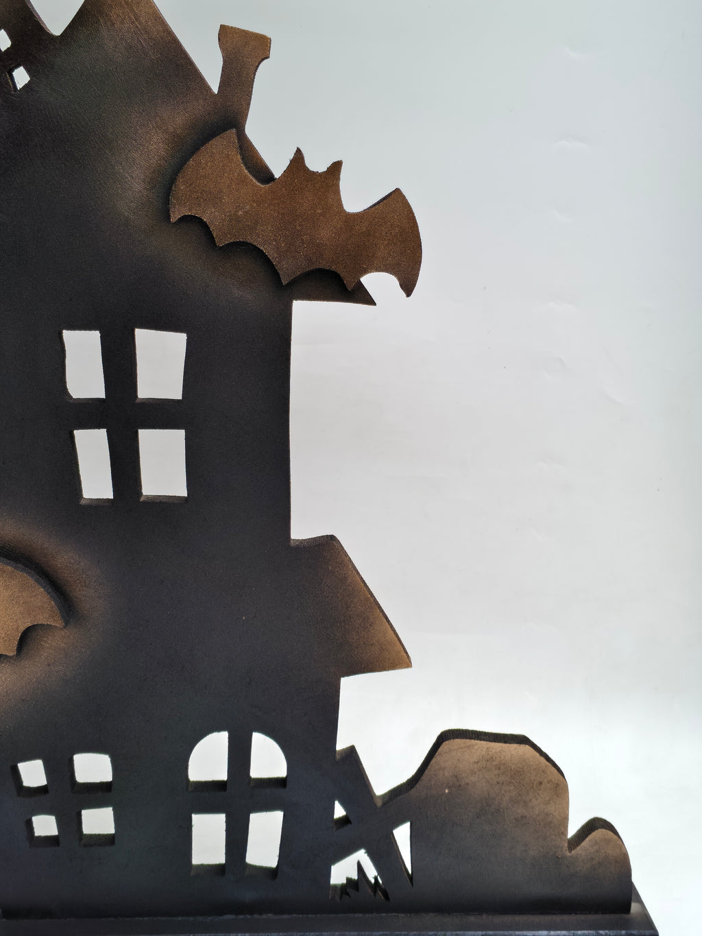 Haunted House Wooden Decor with Bats – Halloween Collection
