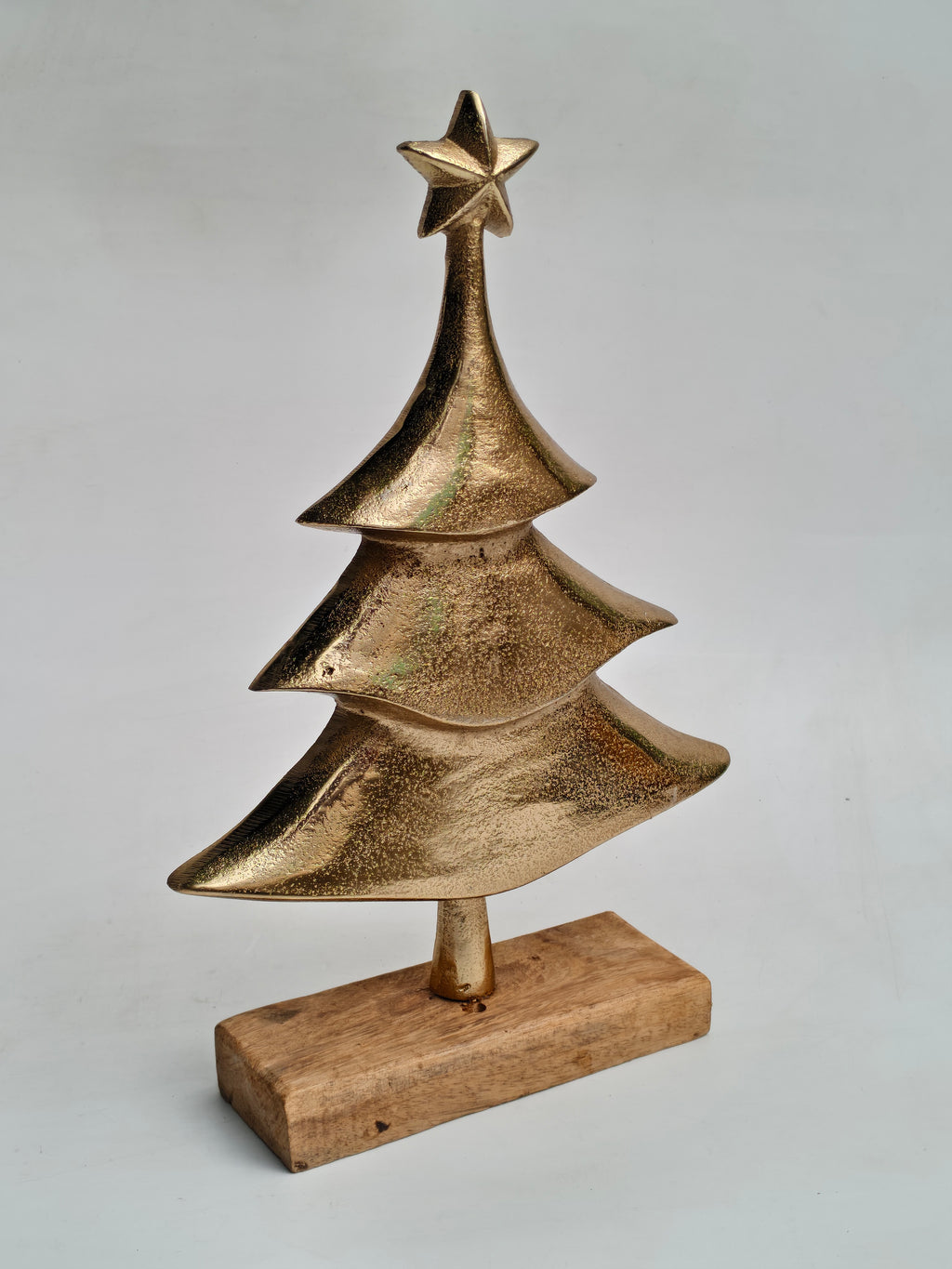 Set of 2 Metal Christmas Tree Figurines with Wooden Base
