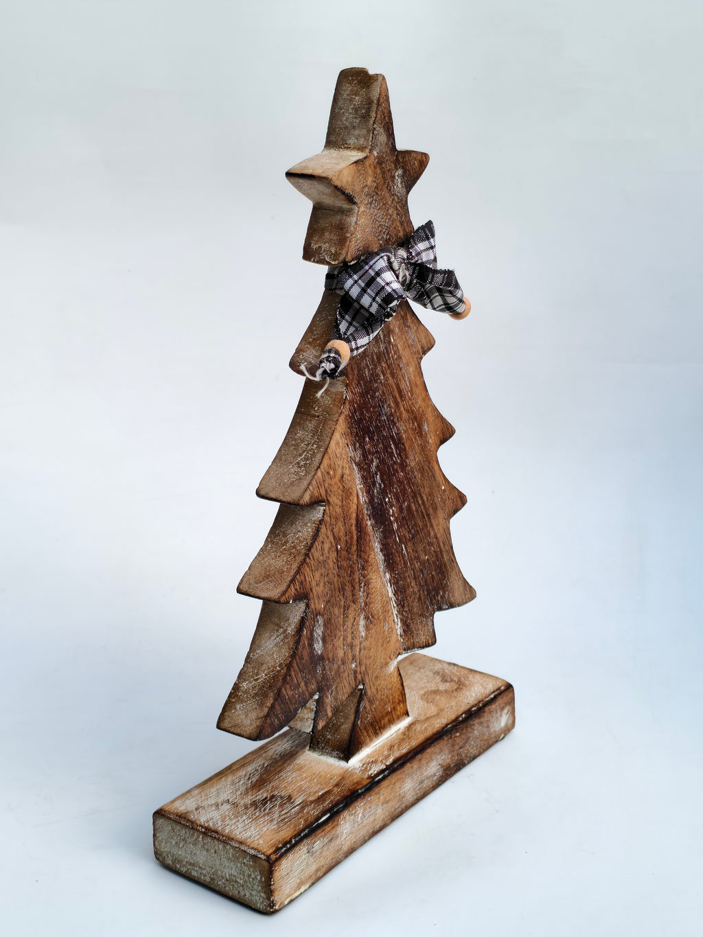 Handcrafted Wooden Christmas Tree Decor with Plaid Bow – Rustic Holiday Accent