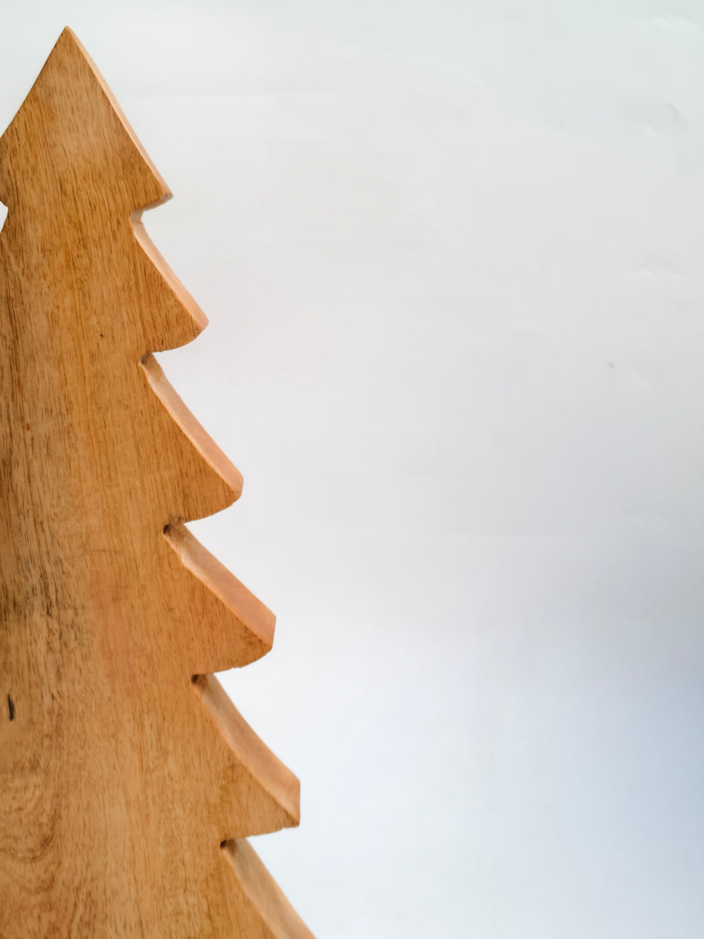 Handcrafted Wooden Christmas Tree – Natural Wood Holiday Décor
