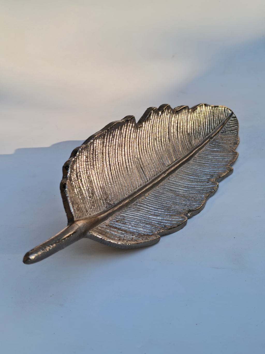 Silver Feather Decorative Metal Tray