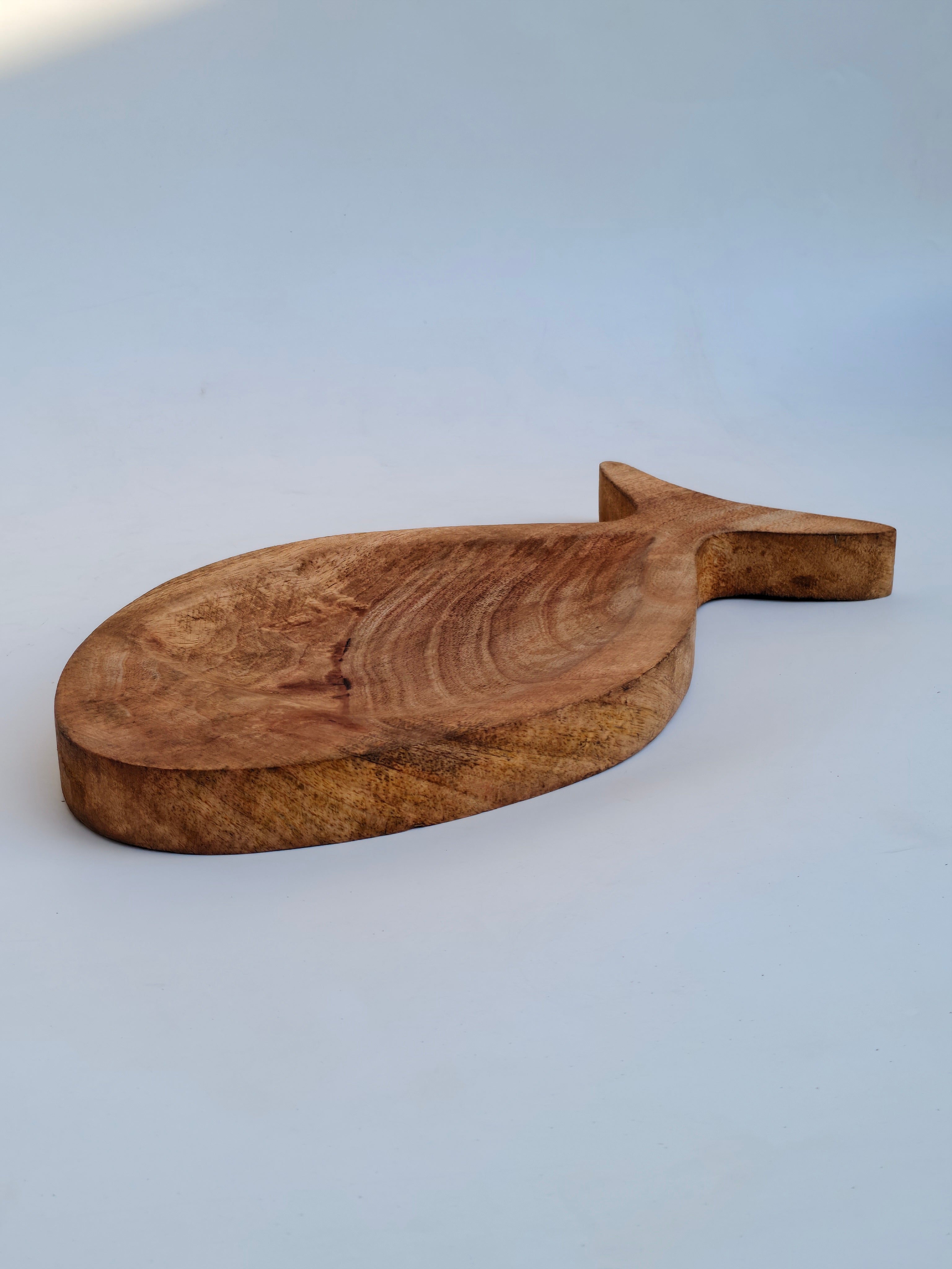 Handcrafted Fish-Shaped Wooden Serving Platter | Natural Wood Snack & Cheese Board