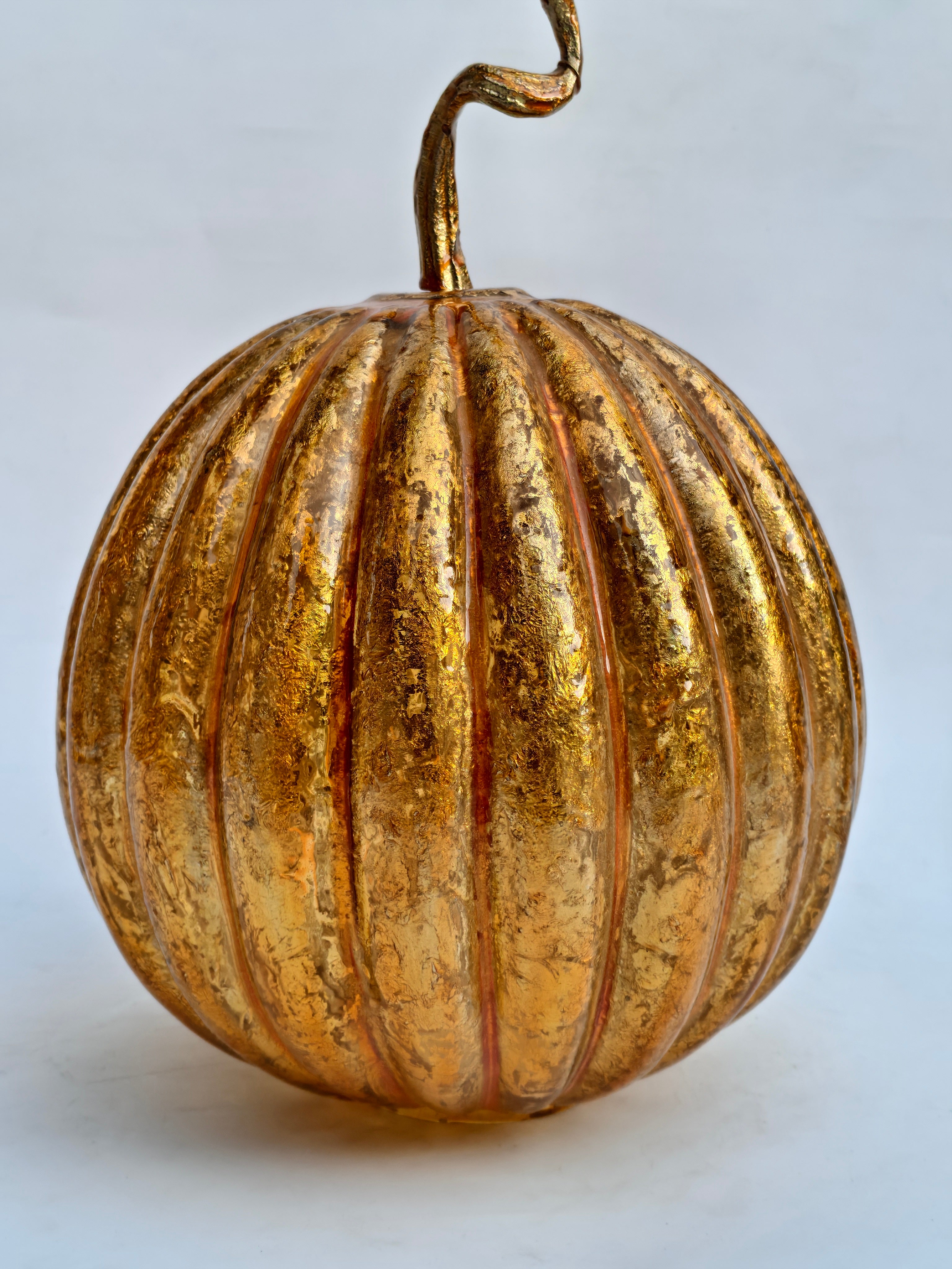 Gold Glass Pumpkin Decorative Accent – Luxe Festive Table Décor